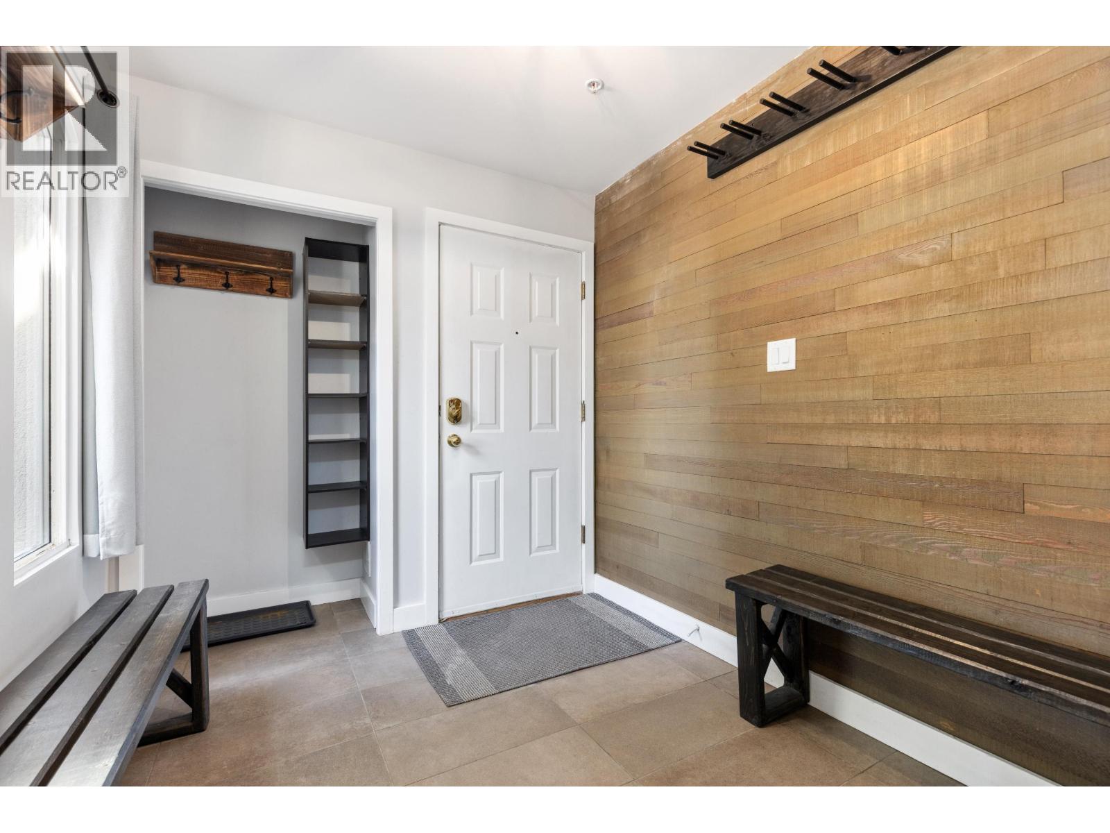 2 4637 BLACKCOMB WAY