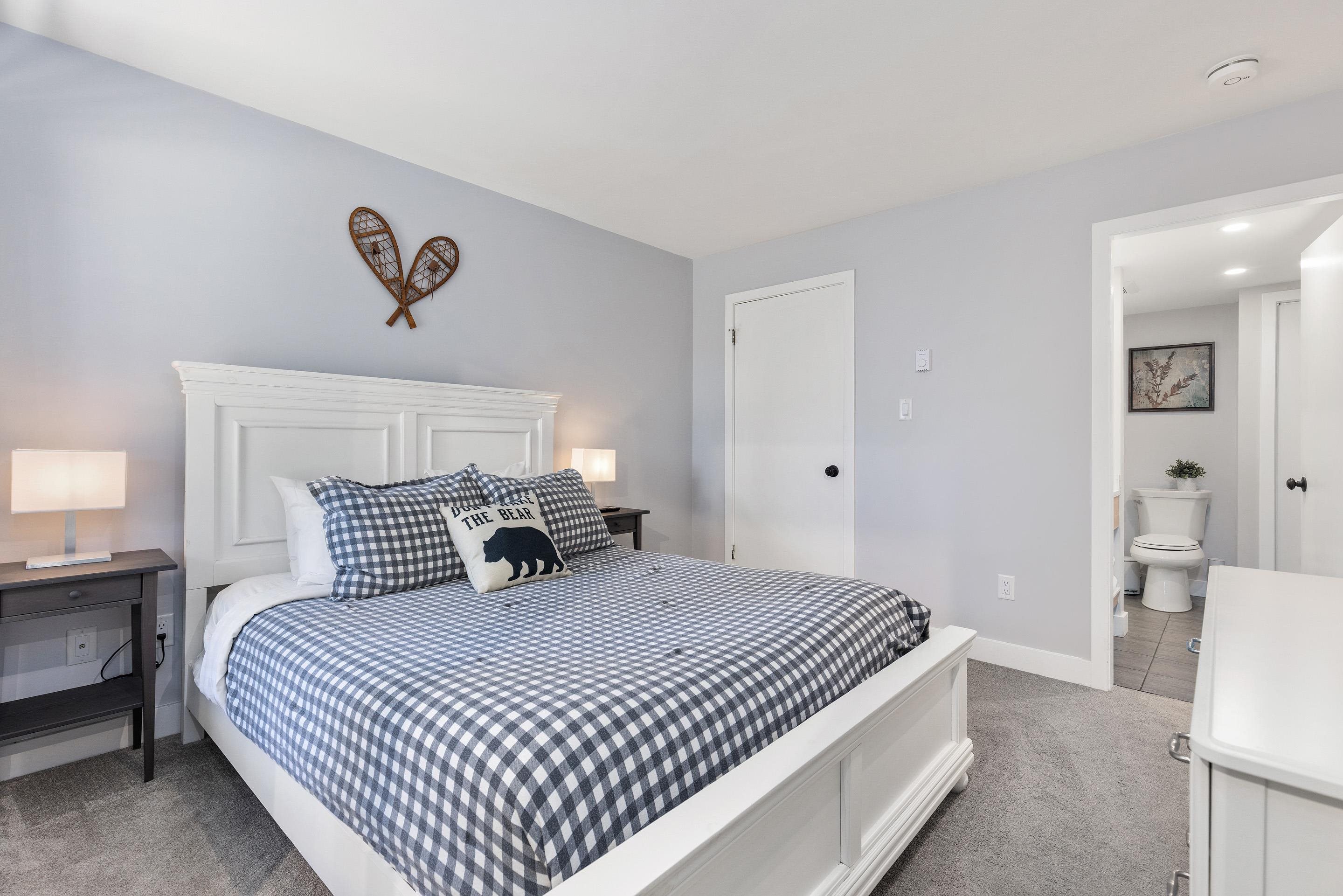 2 4637 BLACKCOMB WAY