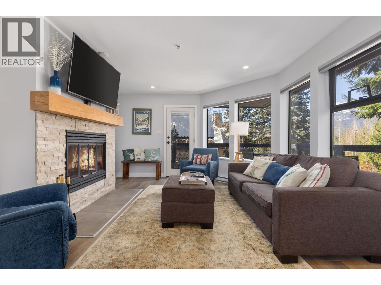 2 4637 BLACKCOMB WAY
