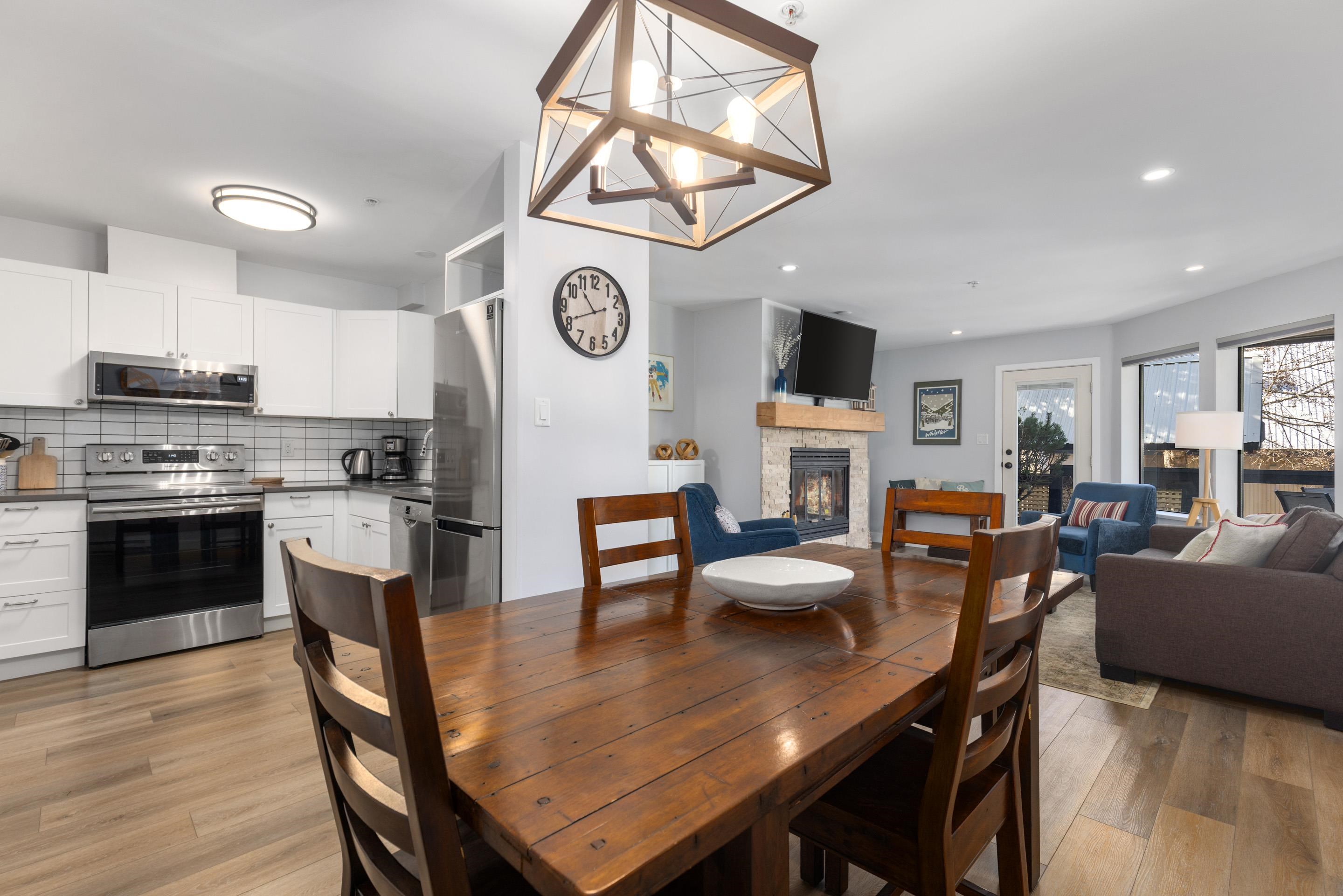 2 4637 BLACKCOMB WAY