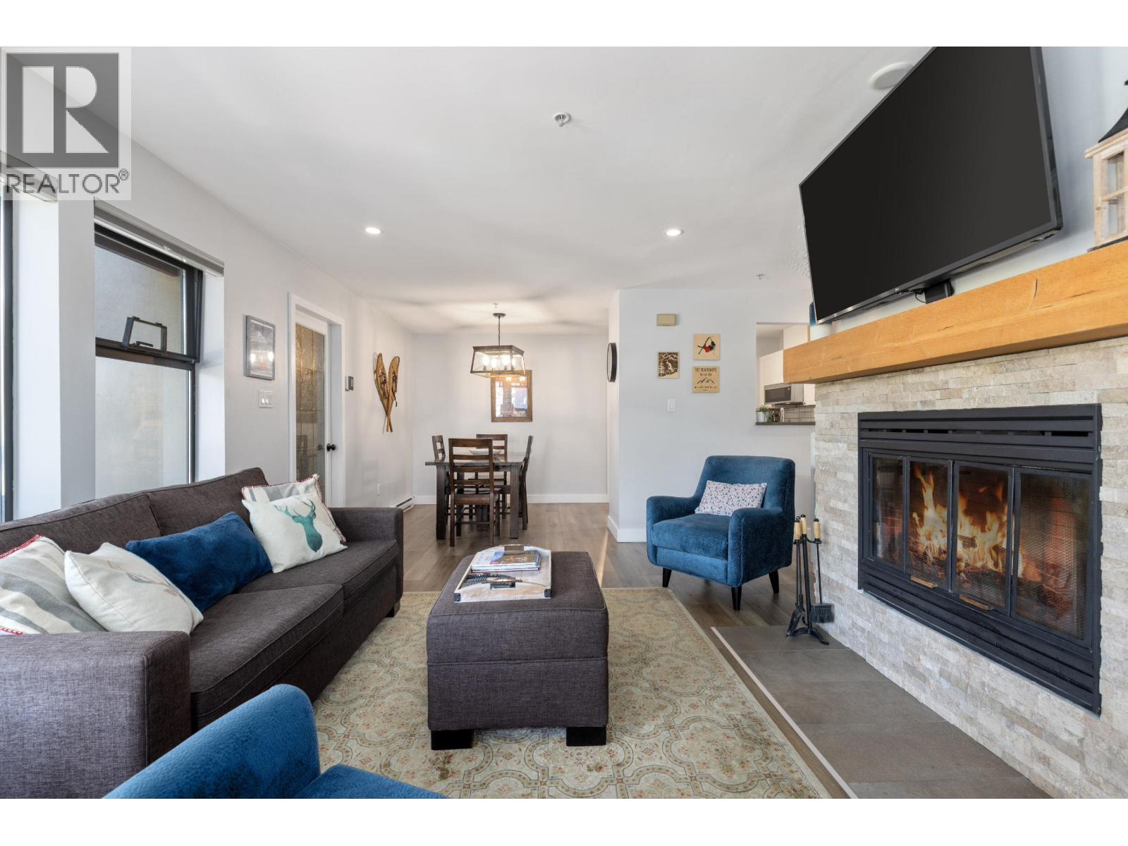 2 4637 BLACKCOMB WAY