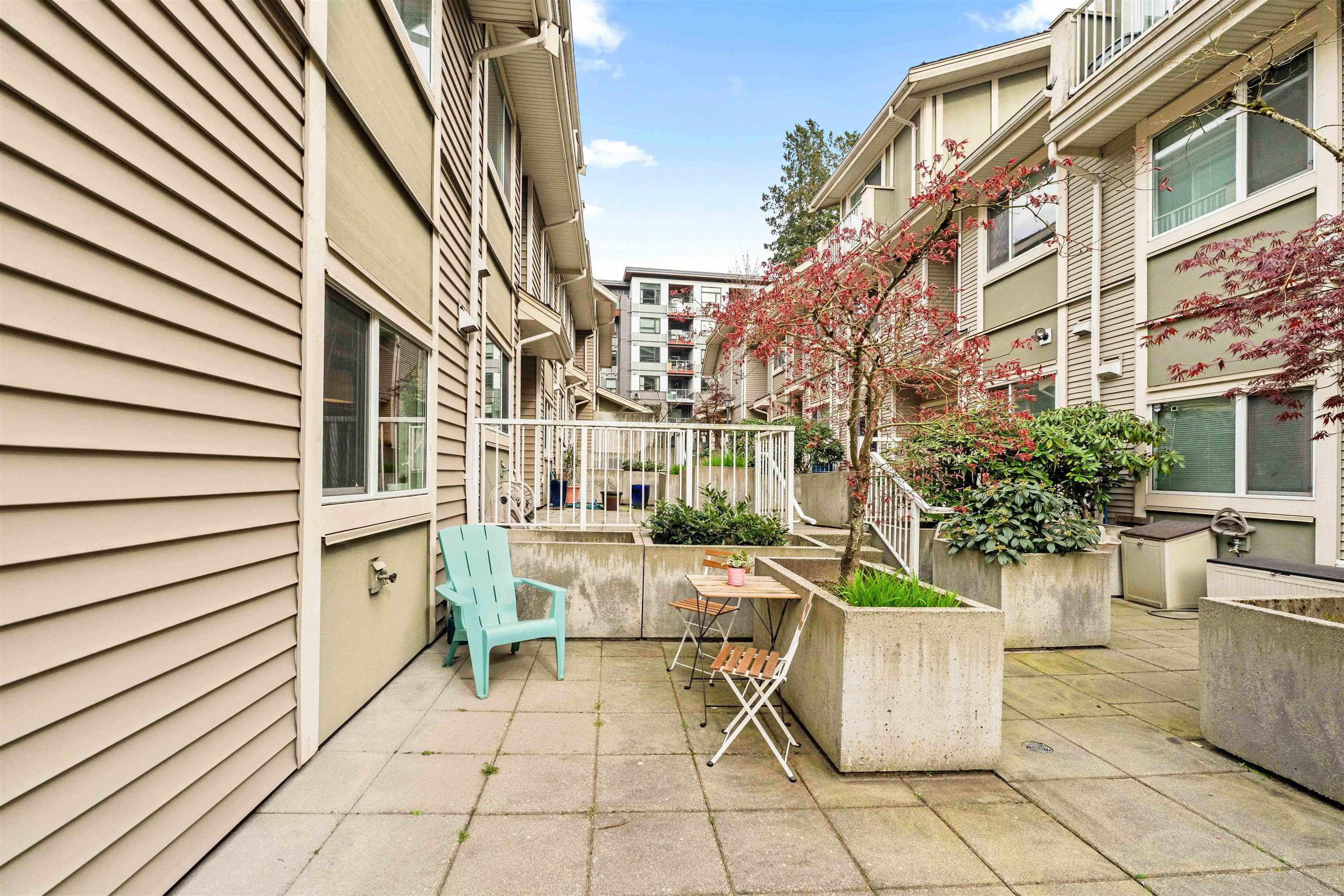 15 621 LANGSIDE AVENUE Unit: 15
