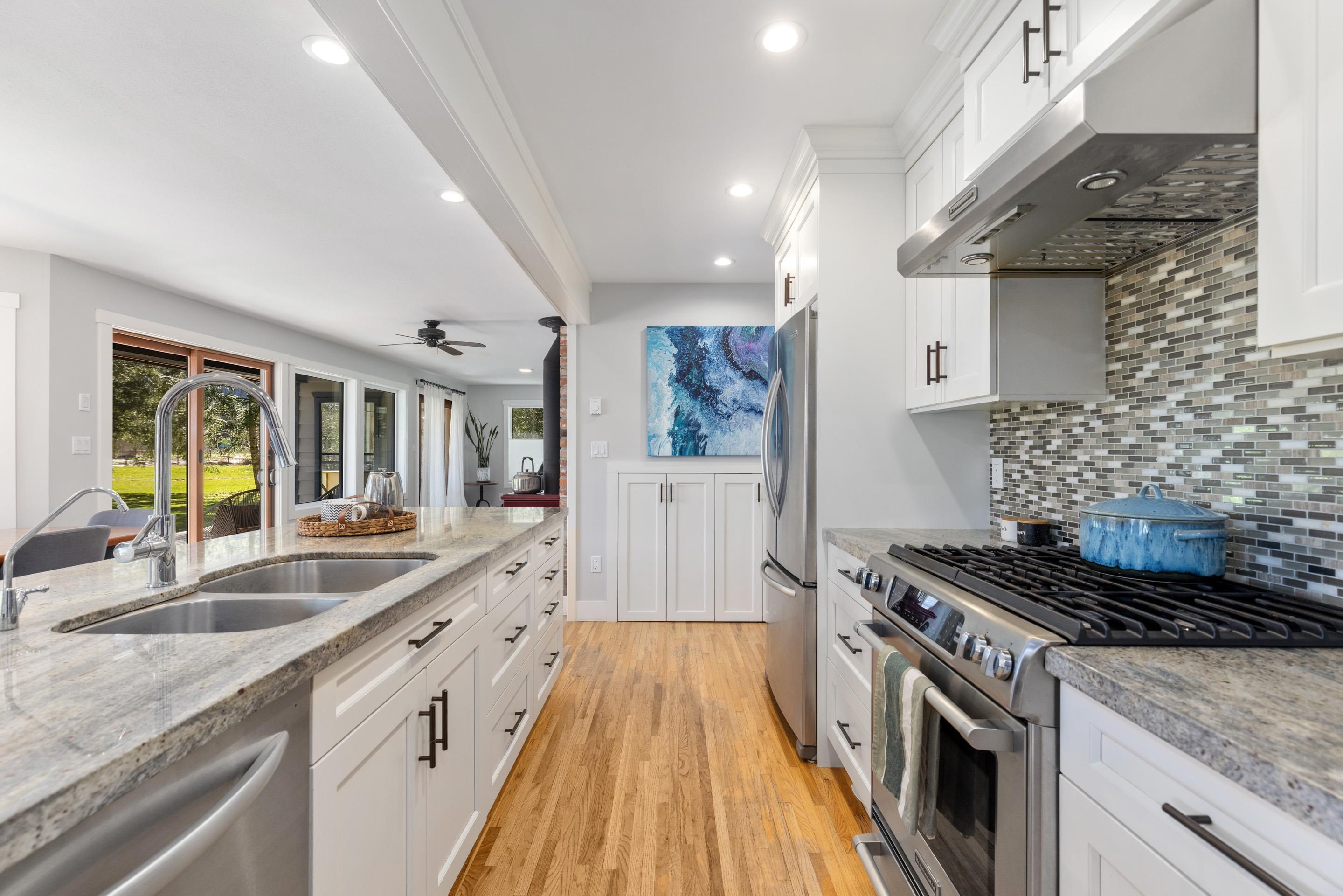 780 GREEN ROAD