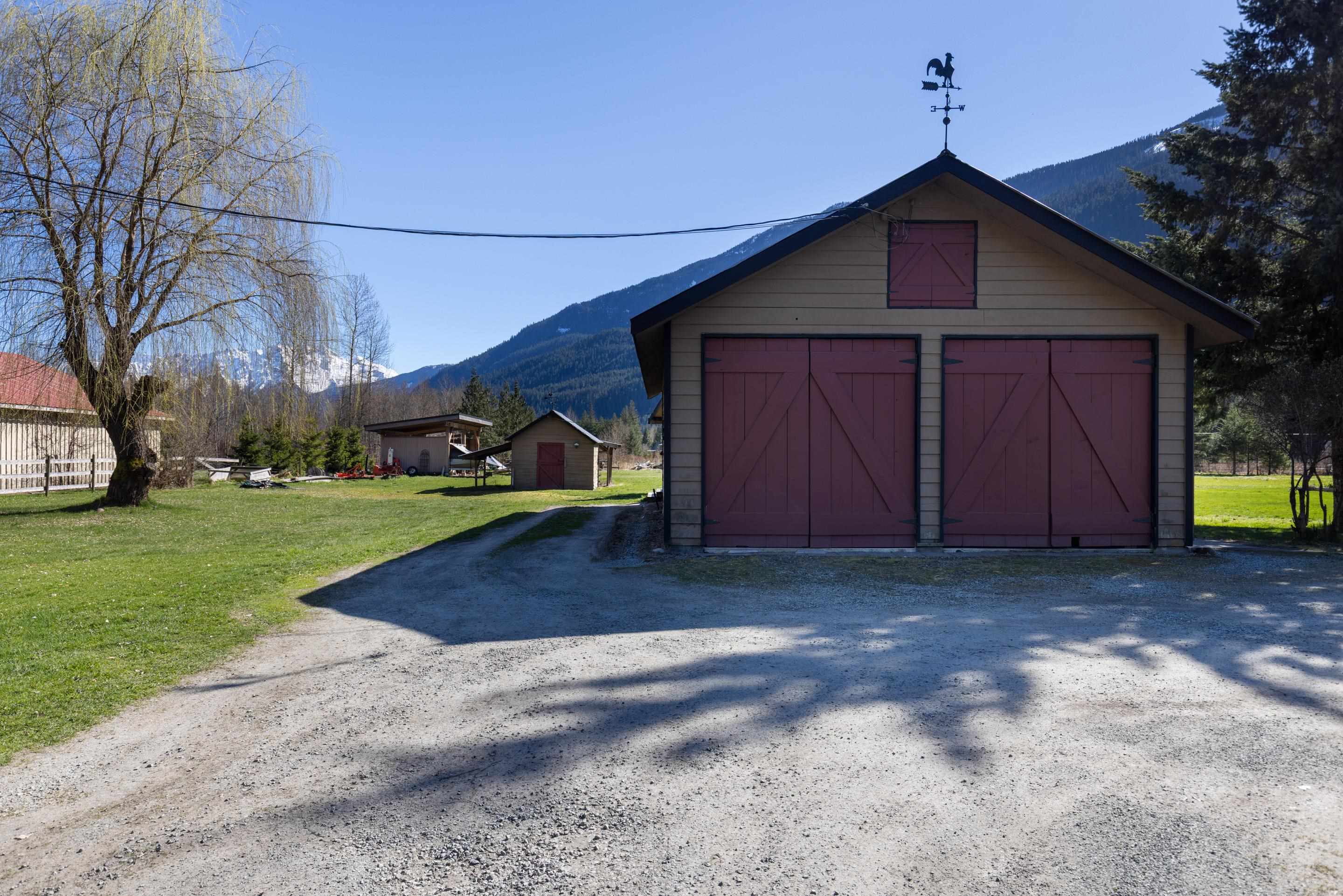 780 GREEN ROAD