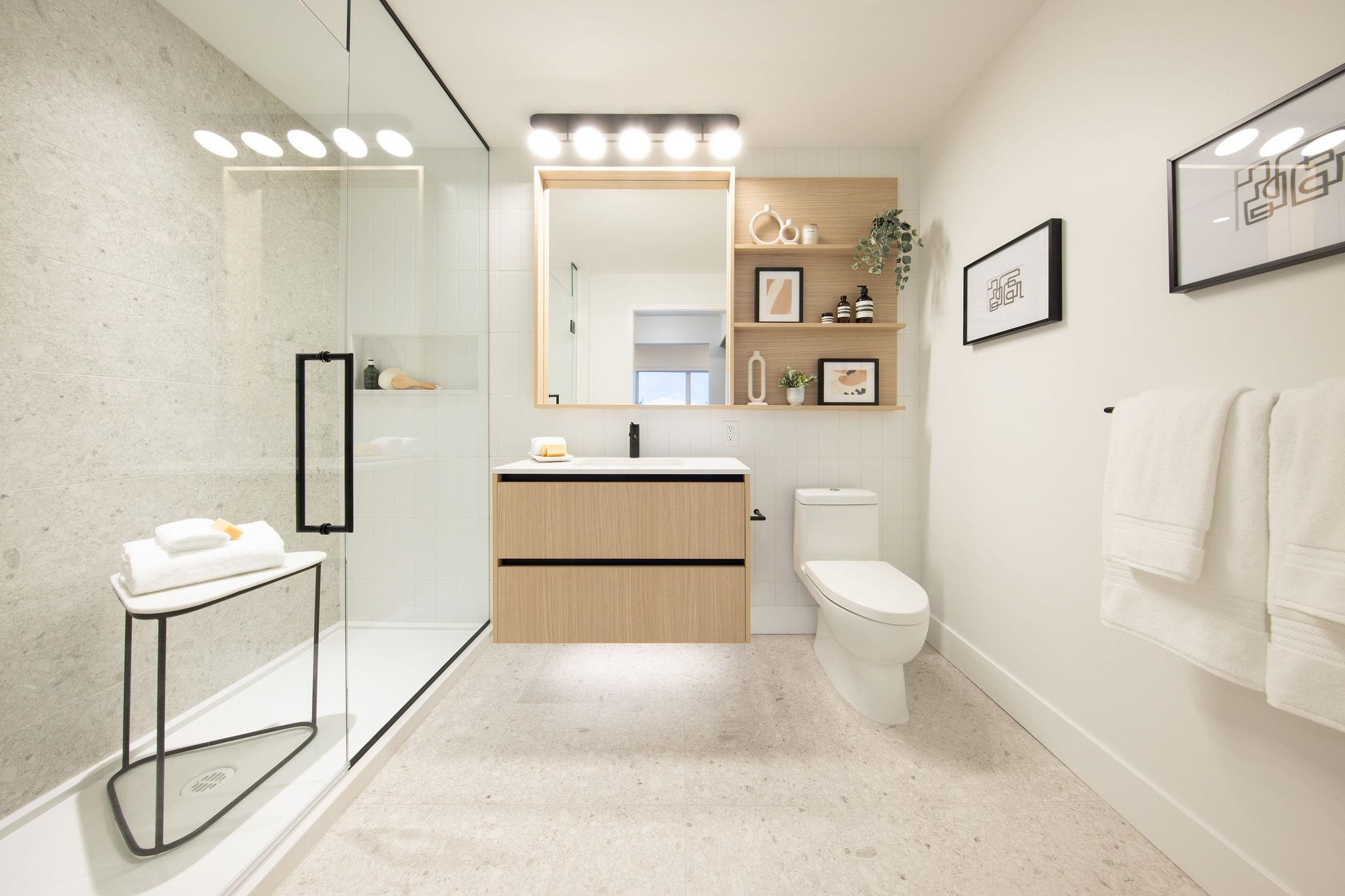 317 1209 CECILE DRIVE Unit: 317
