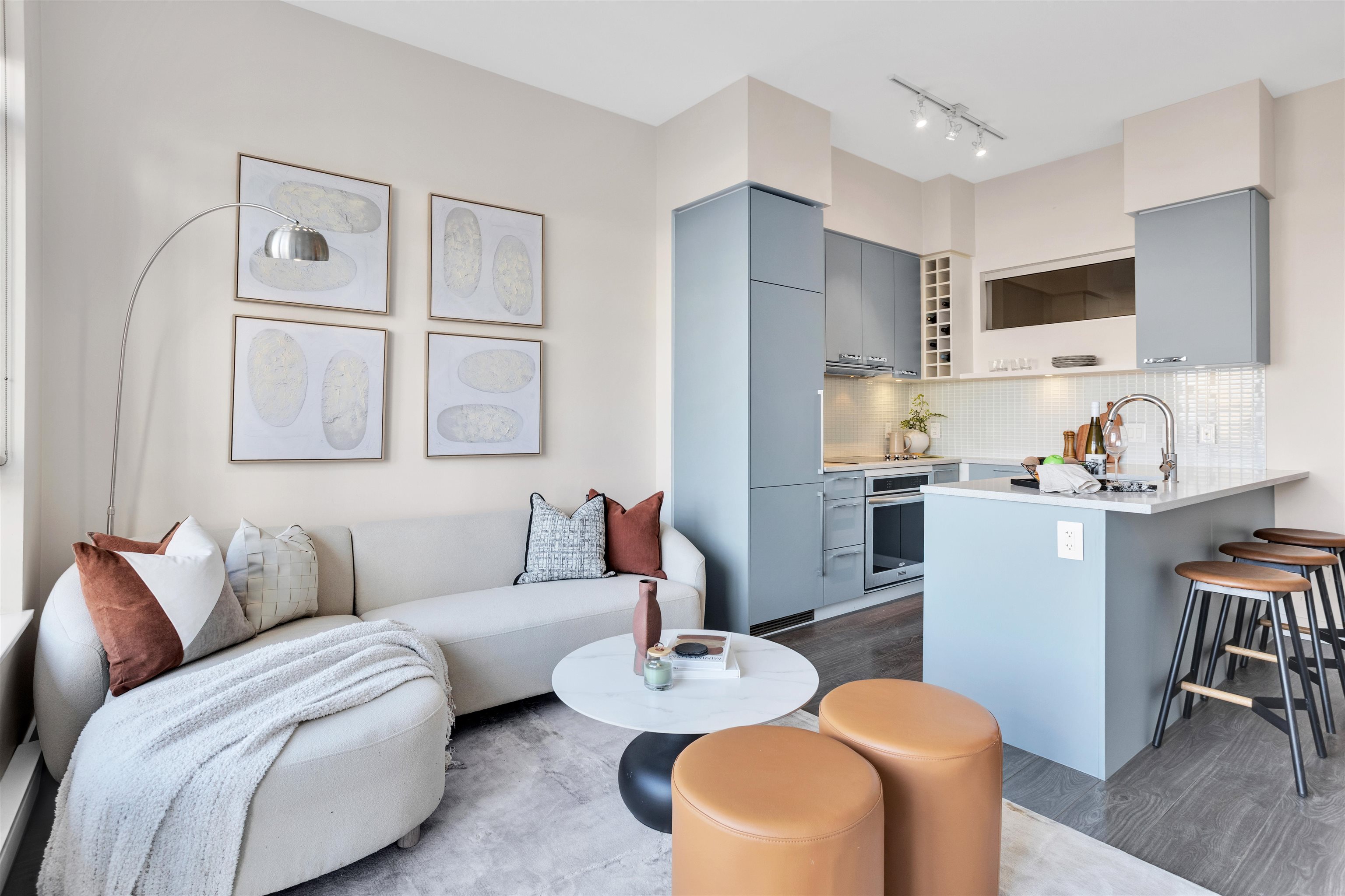 607 668 COLUMBIA STREET