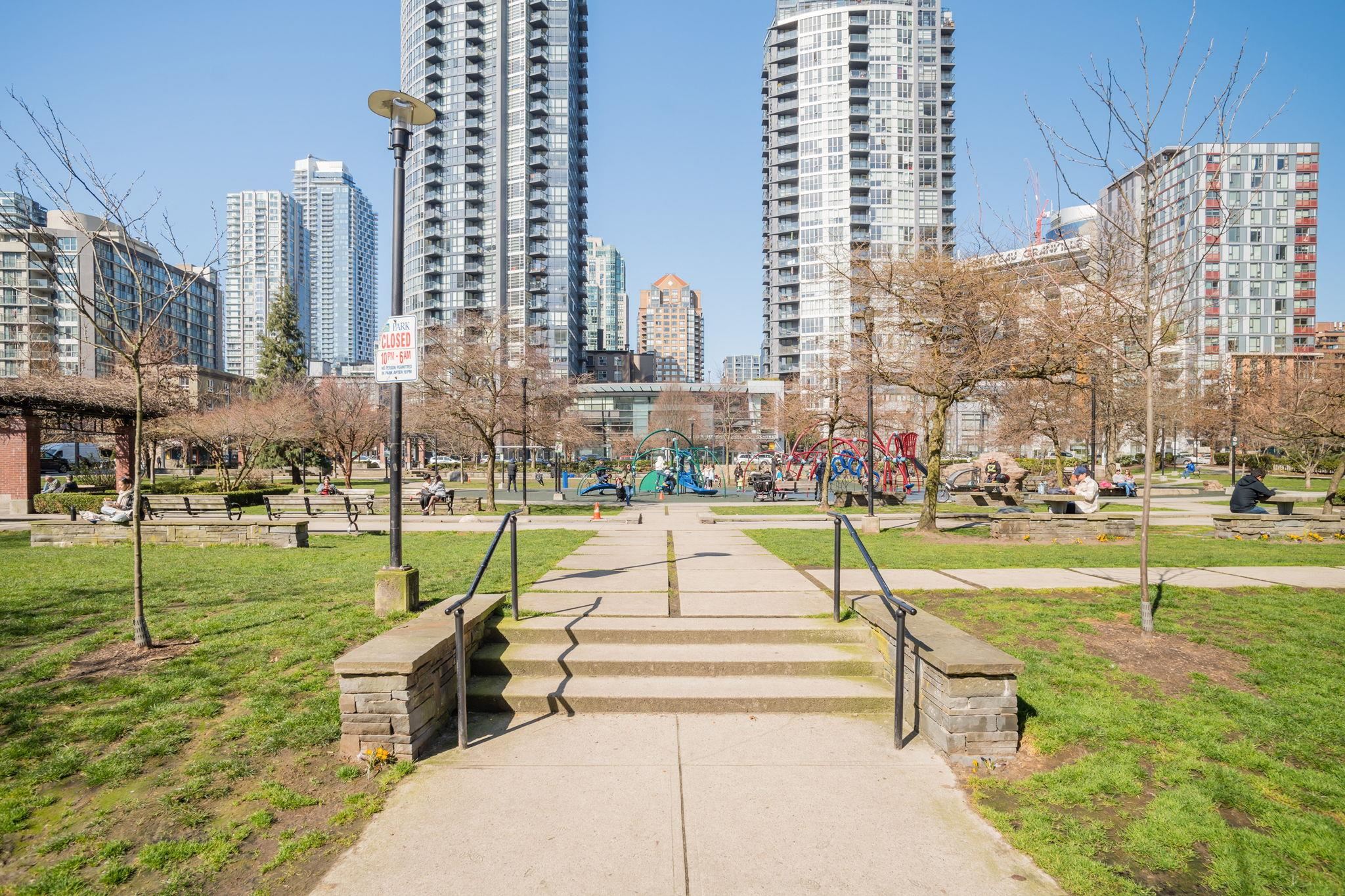 2101 1188 RICHARDS STREET Unit: 2101