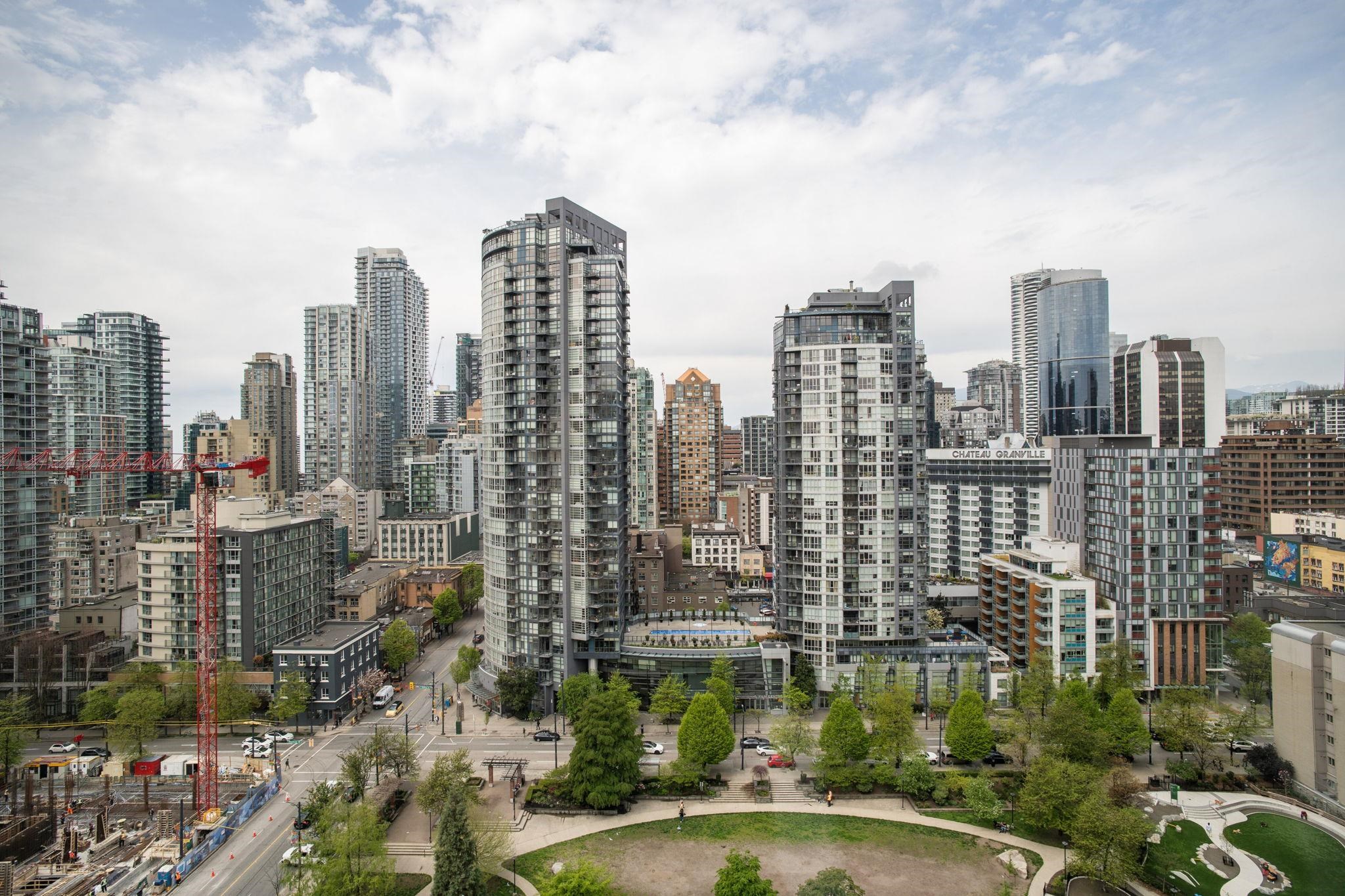 2101 1188 RICHARDS STREET Unit: 2101