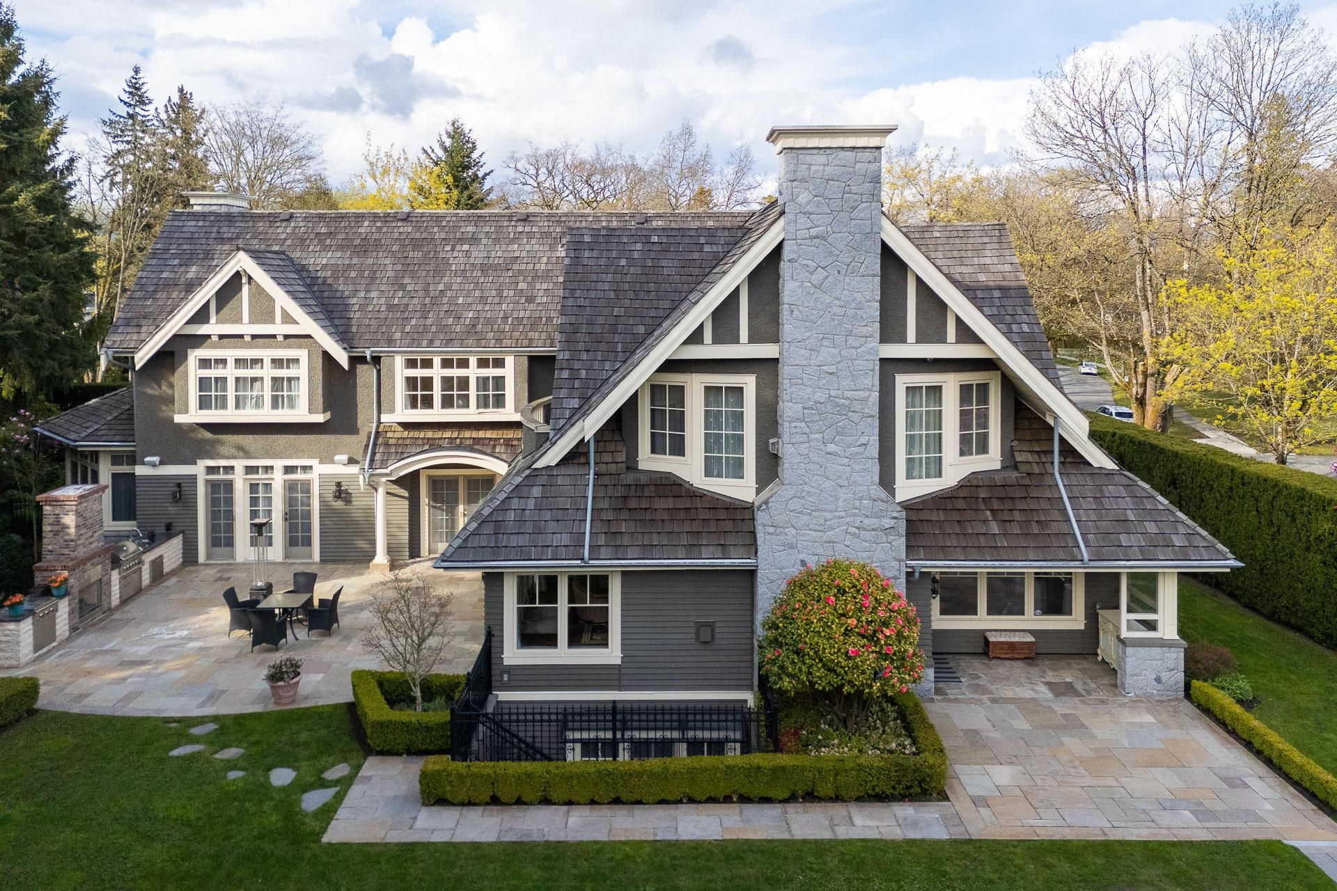 1316 CONNAUGHT DRIVE