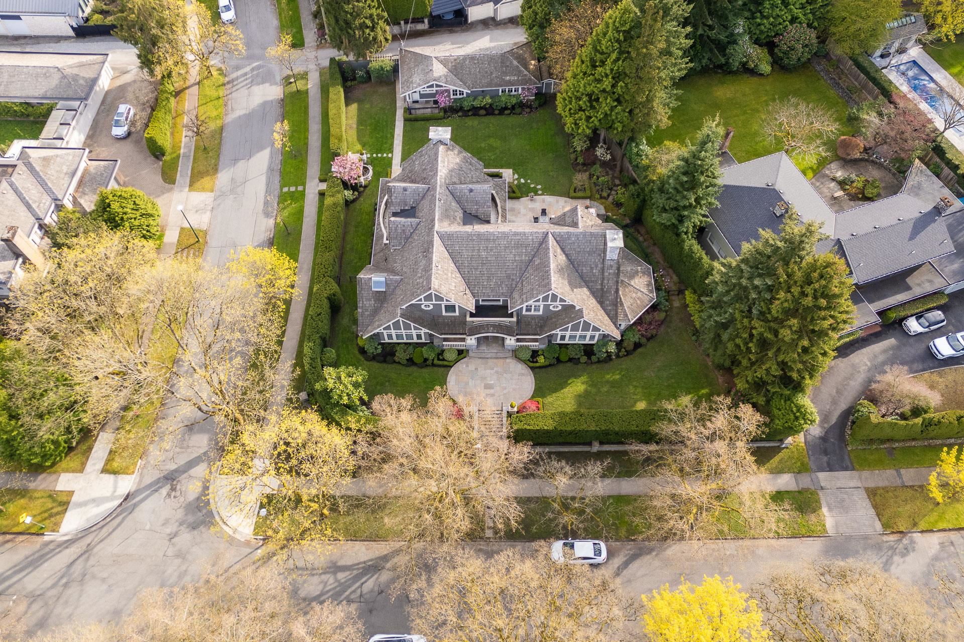 1316 CONNAUGHT DRIVE