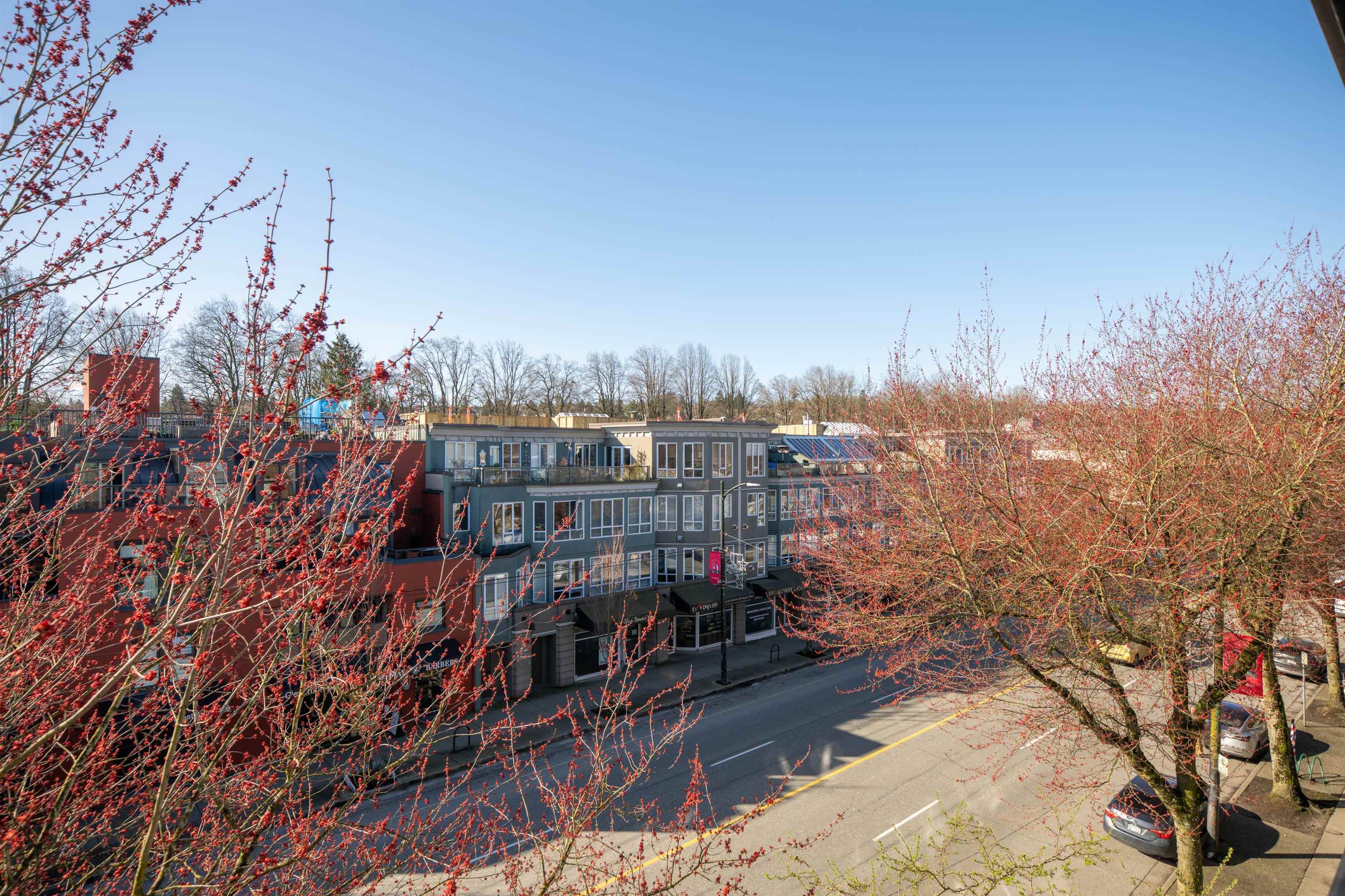 403 2481 WATERLOO STREET Unit: 403