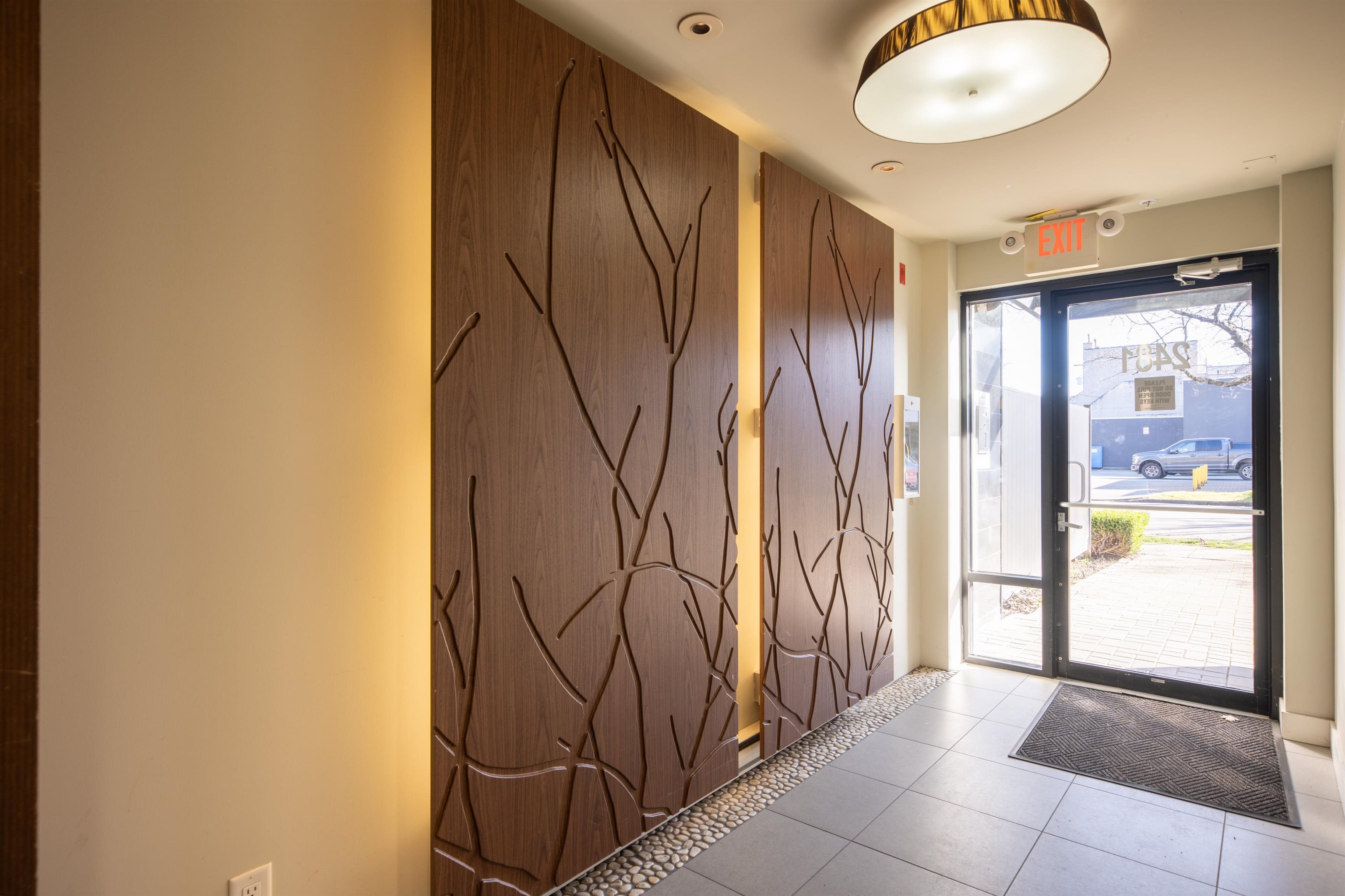 403 2481 WATERLOO STREET Unit: 403