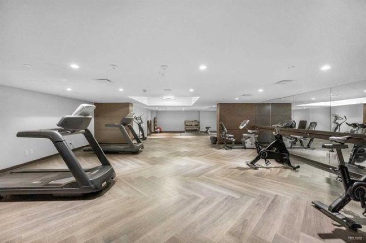 904 1561 W 57TH AVENUE Unit: 904