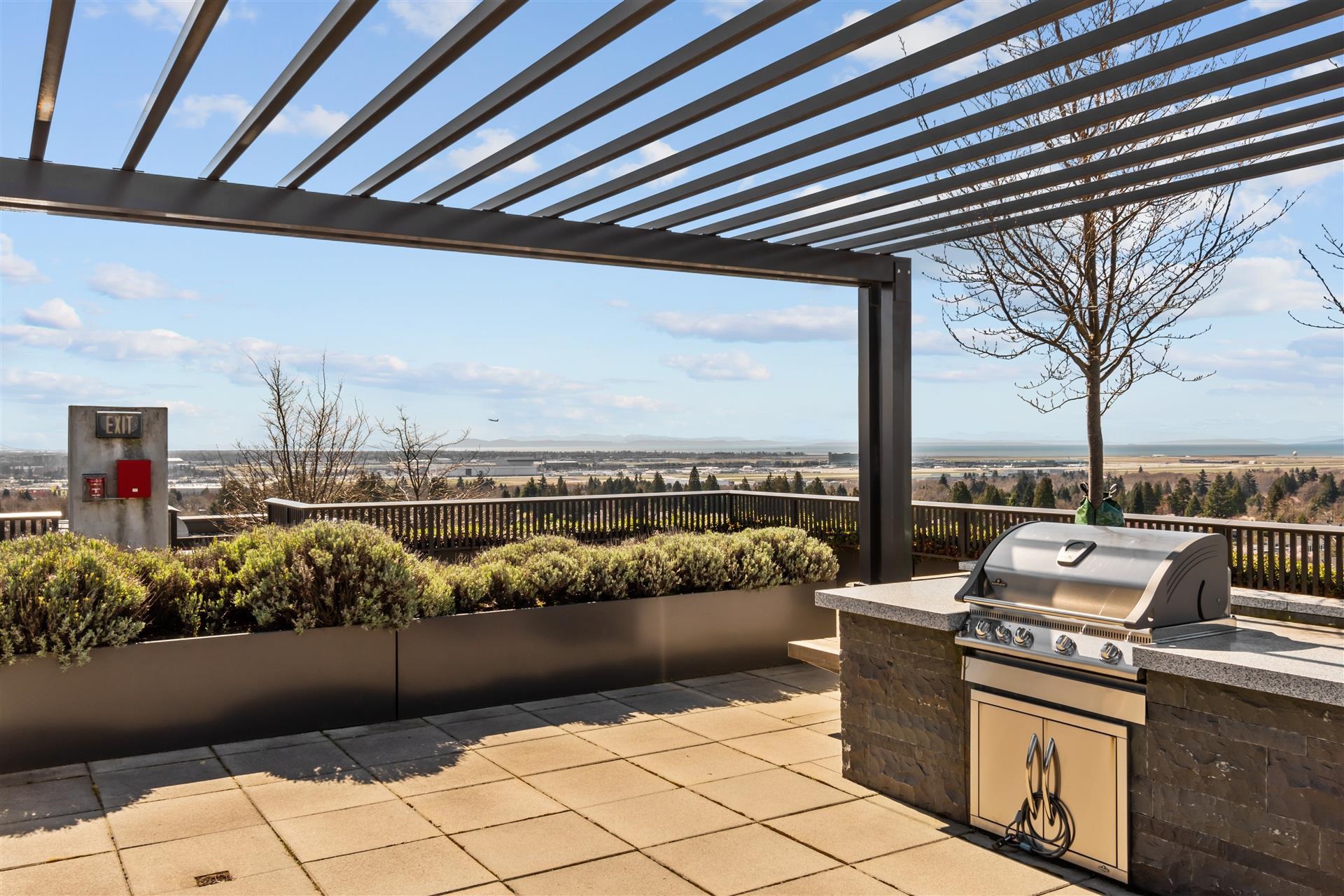 904 1561 W 57TH AVENUE Unit: 904