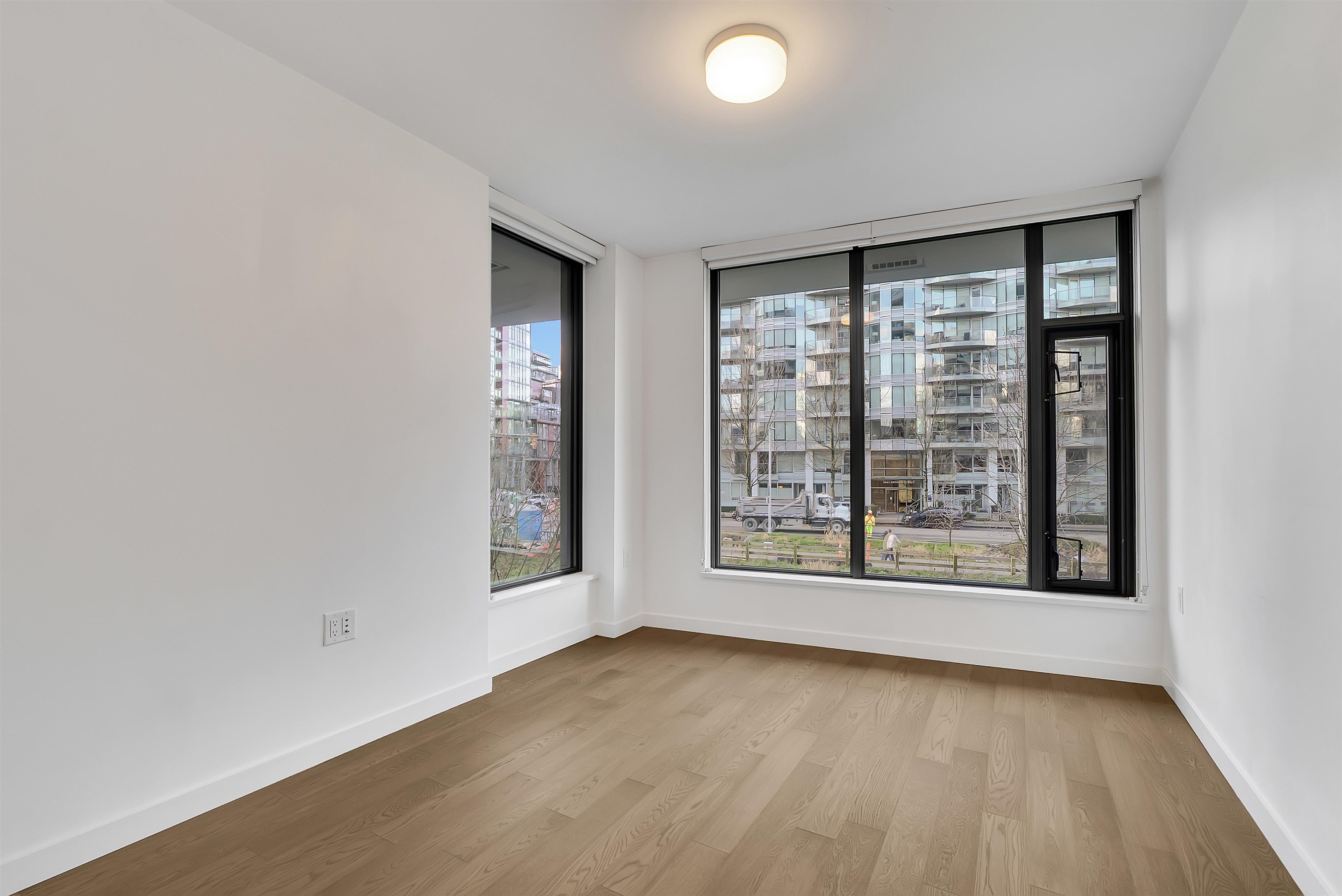 102 1688 PULLMAN PORTER STREET Unit: 102