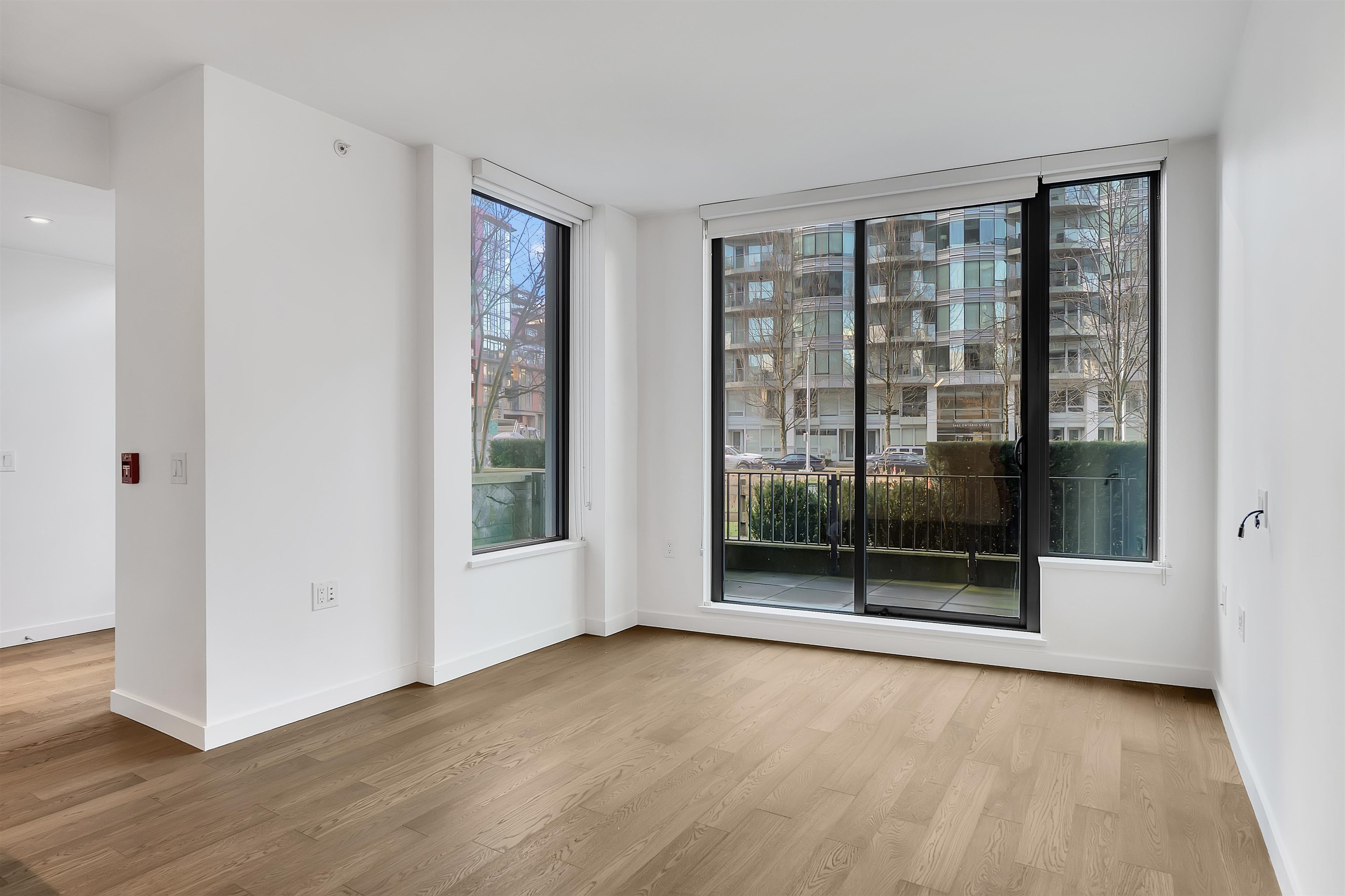 102 1688 PULLMAN PORTER STREET Unit: 102