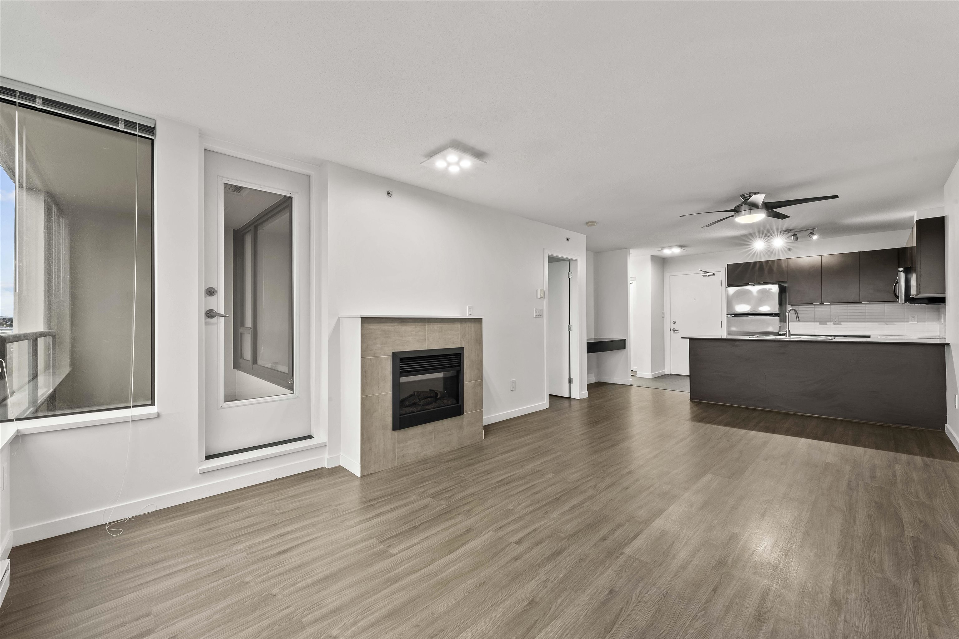 903 4182 DAWSON STREET Unit: 903