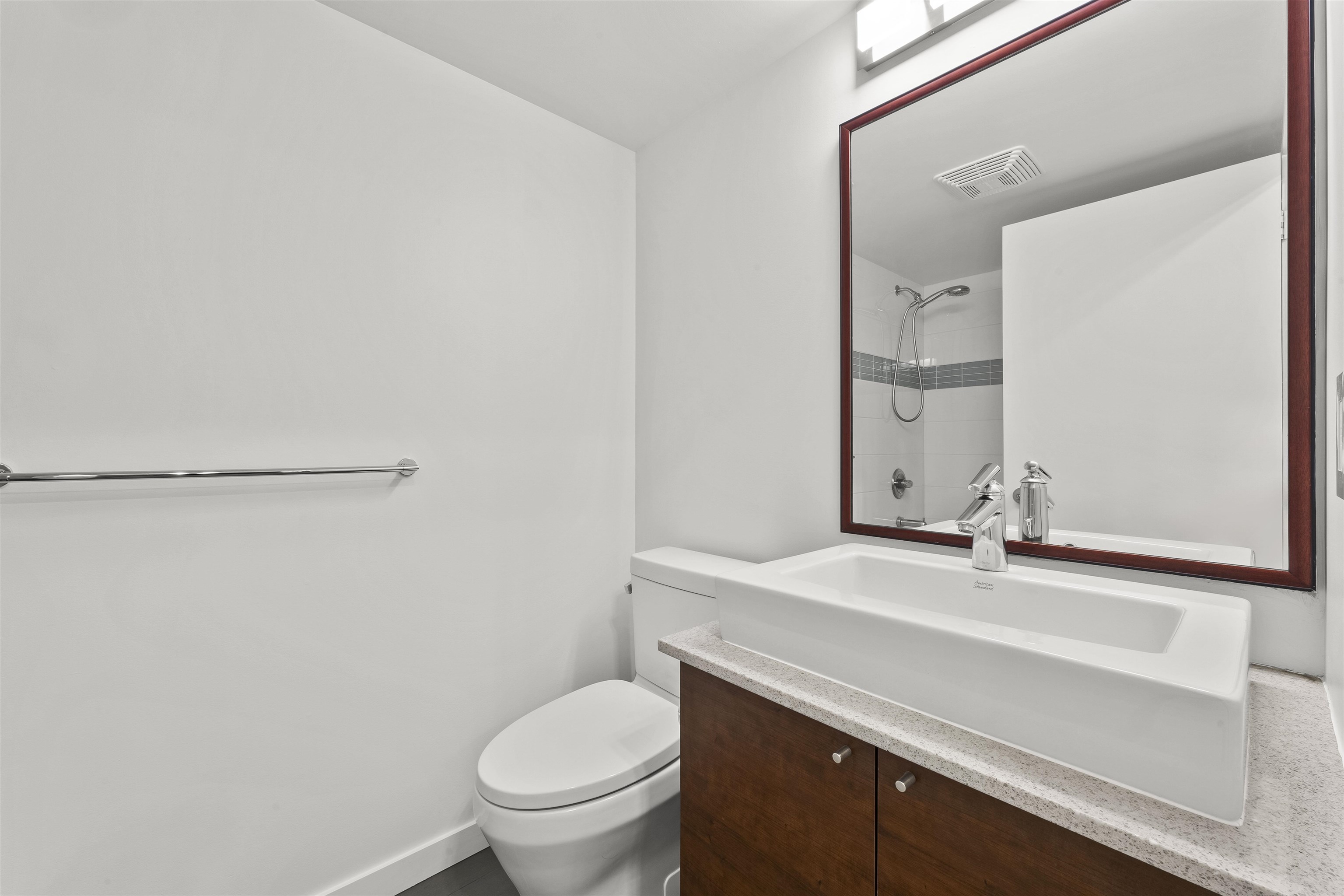 903 4182 DAWSON STREET Unit: 903