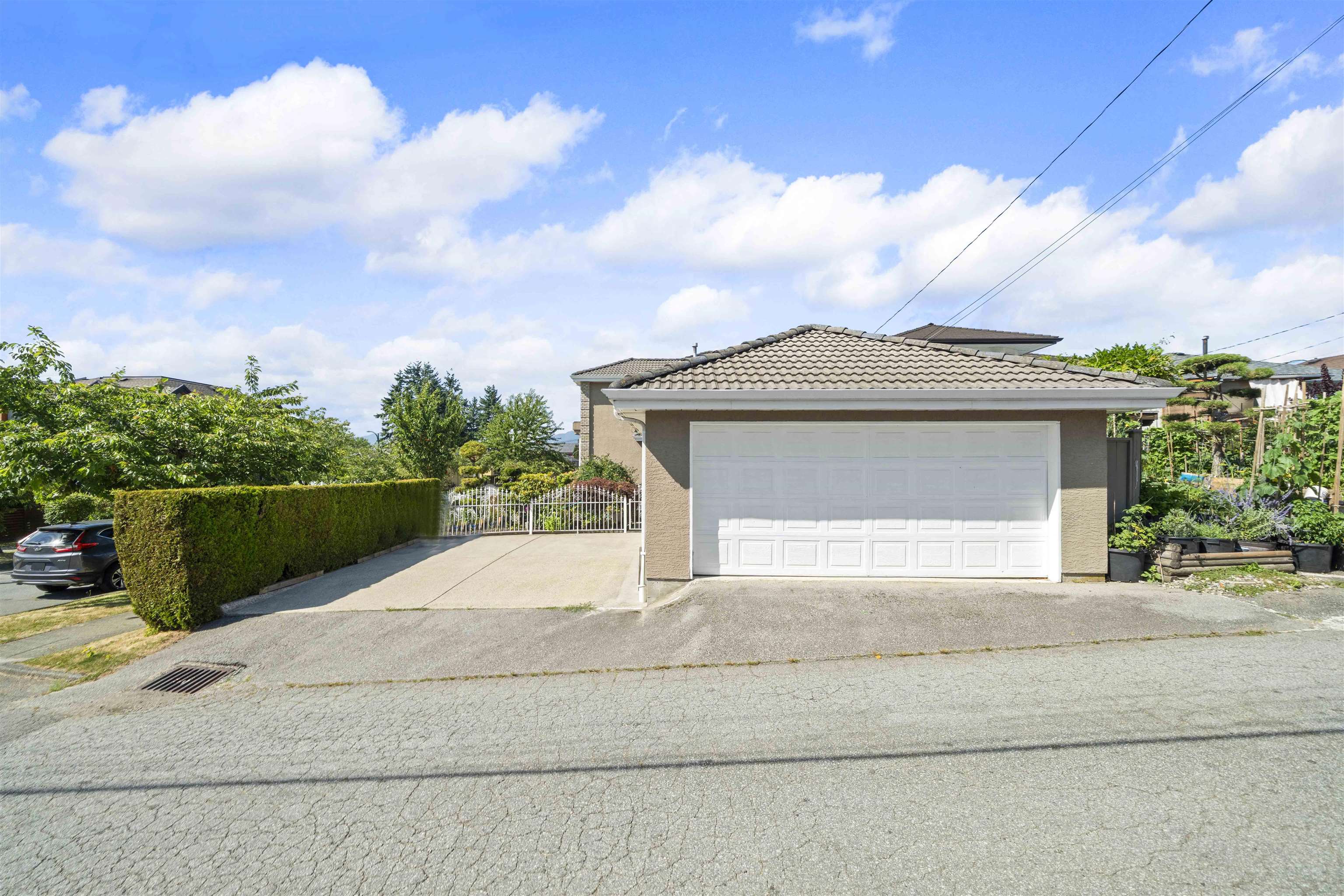 3838 PENTICTON STREET