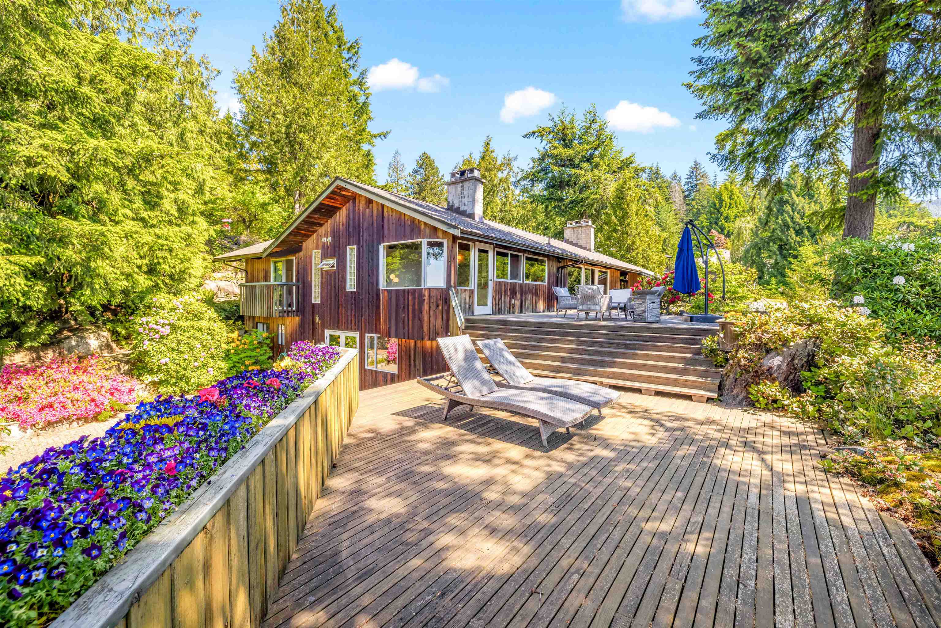 4663 WOODRIDGE PLACE