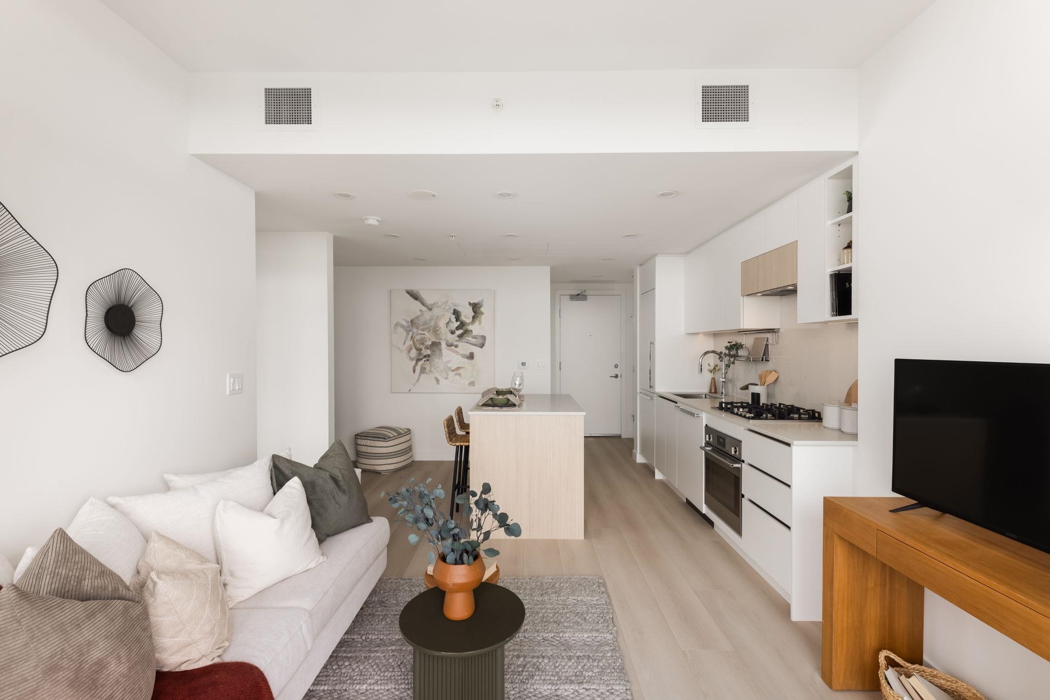 2305 13573 98A AVENUE Unit: 2305