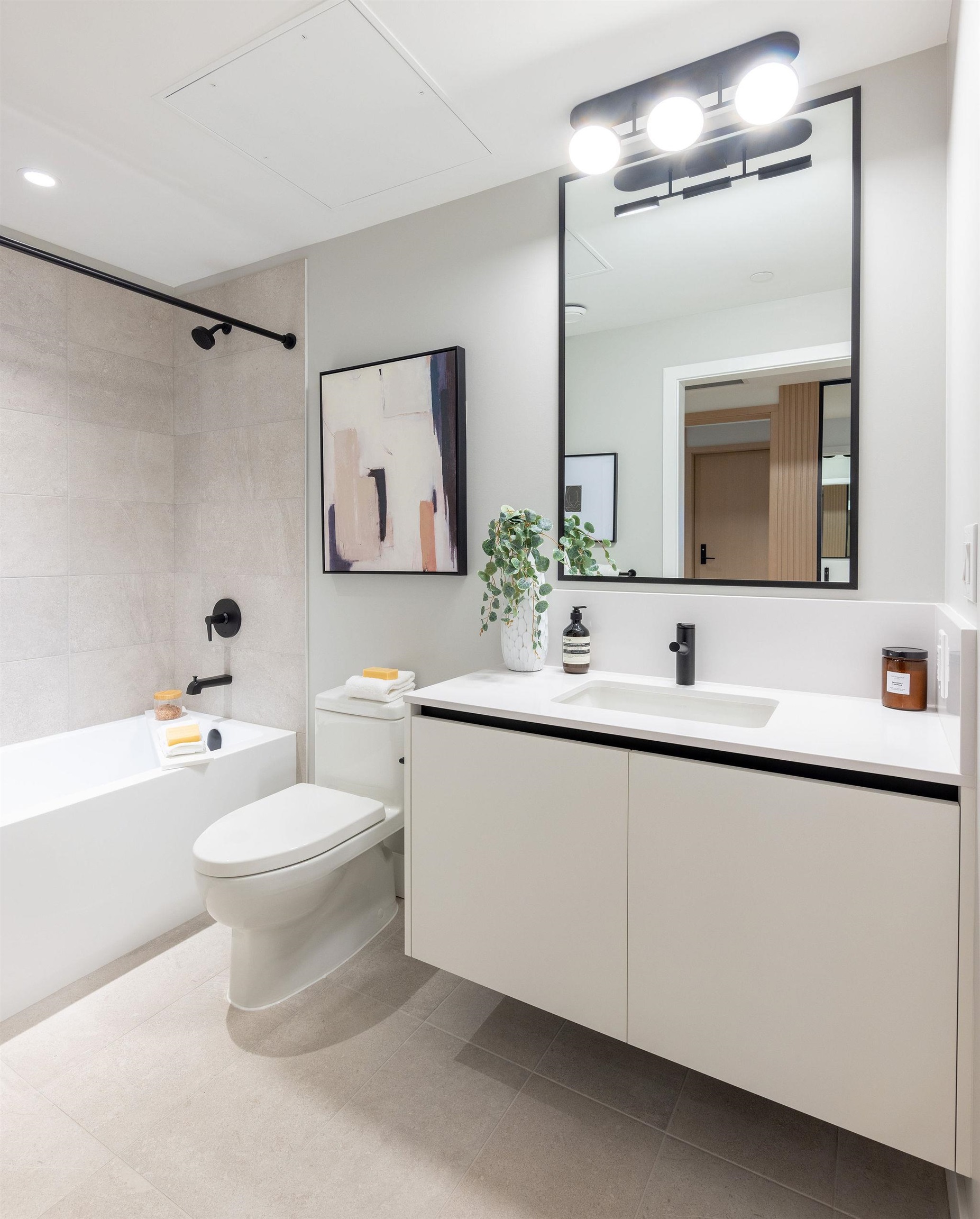 43 1209 CECILE DRIVE Unit: 43