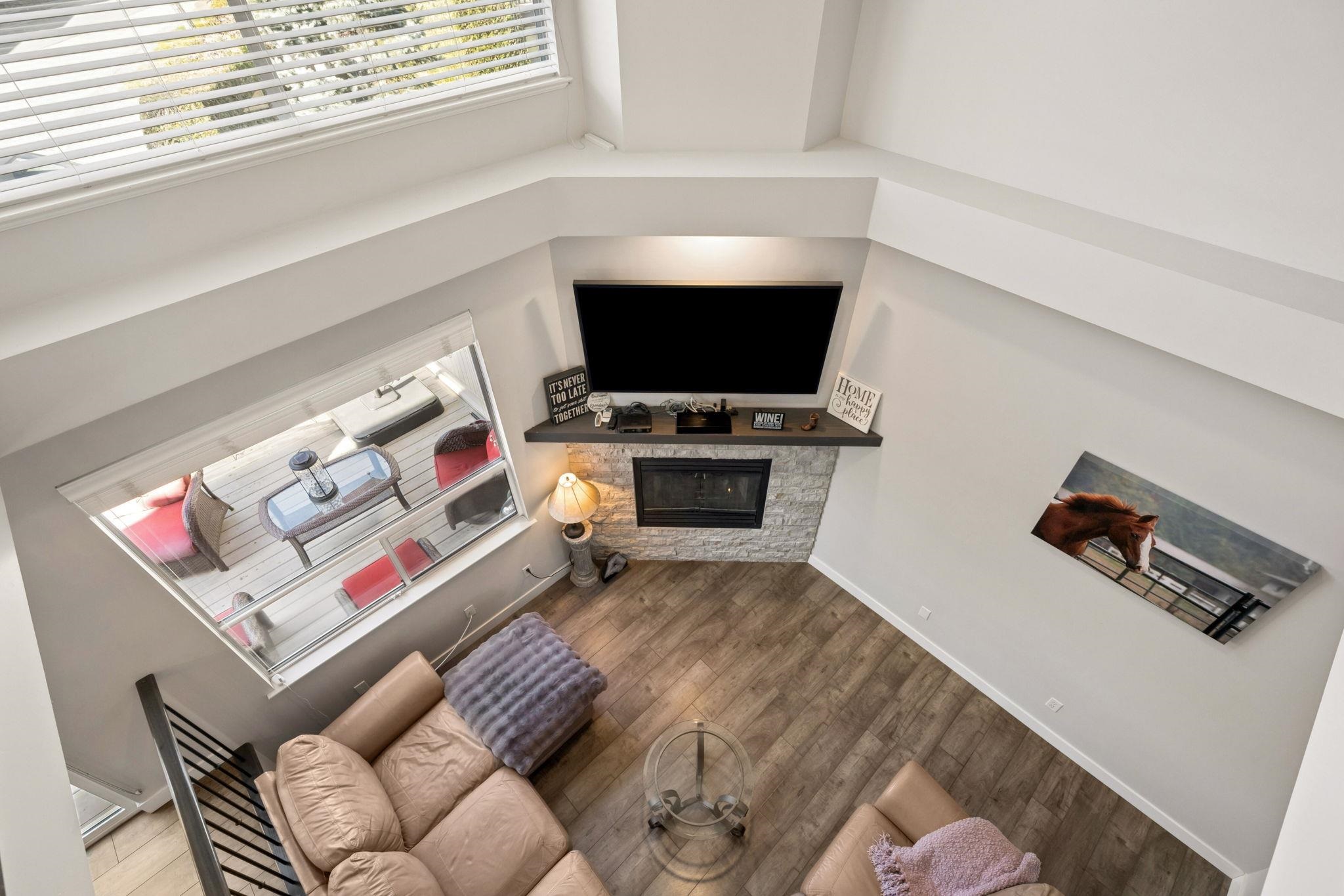 33 22488 116 AVENUE Unit: 33