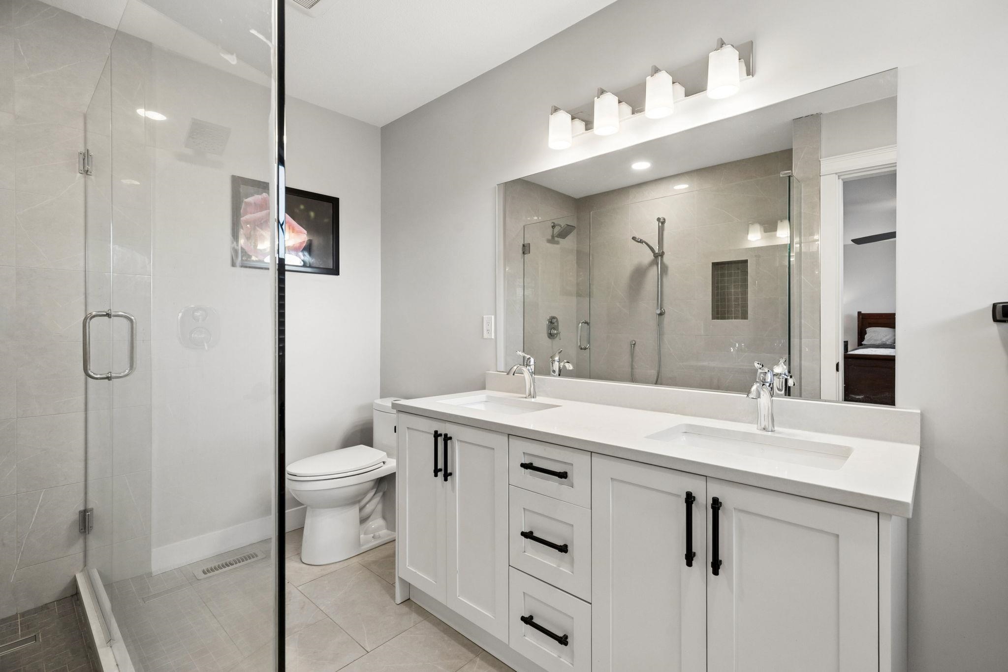 33 22488 116 AVENUE Unit: 33