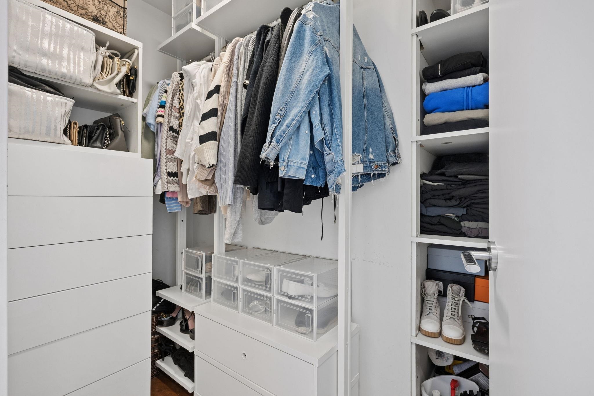1906 1088 RICHARDS STREET