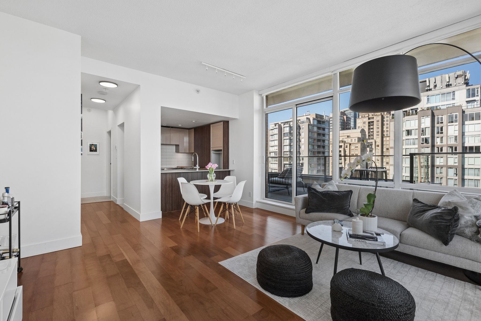 1906 1088 RICHARDS STREET