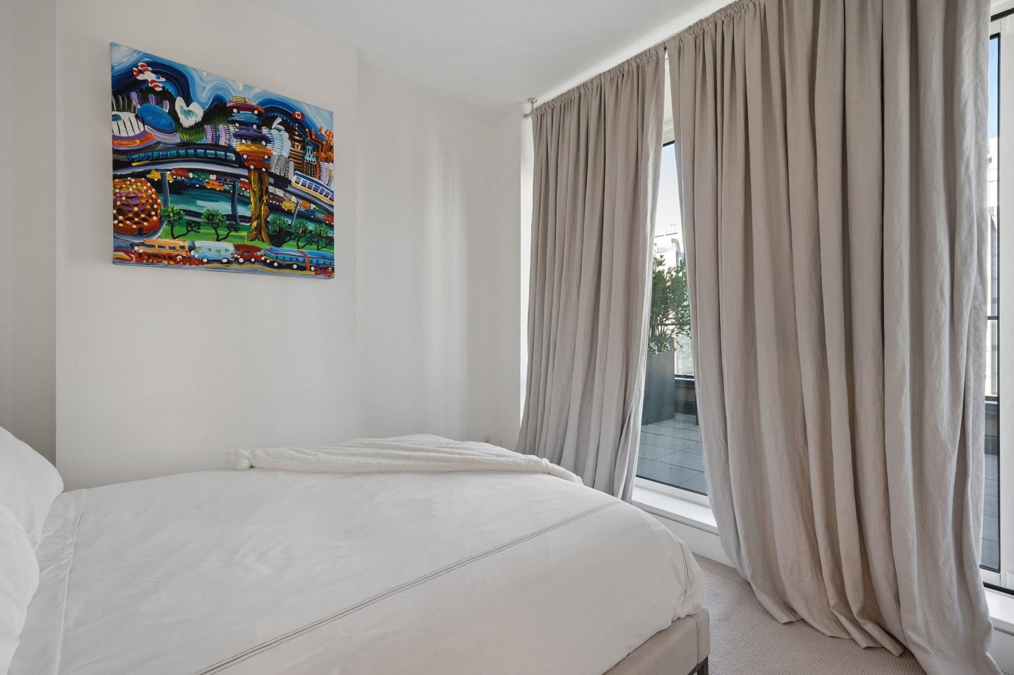 1906 1088 RICHARDS STREET