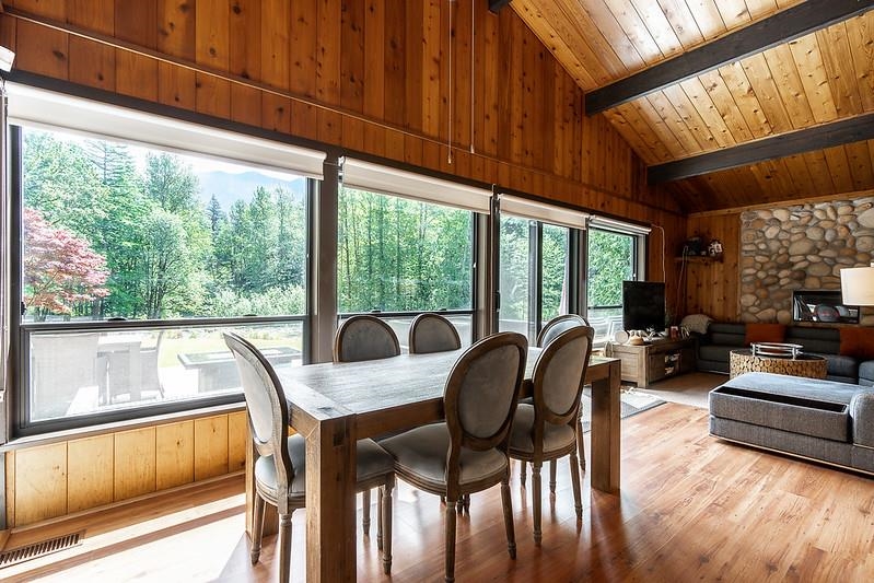 1680 COLUMBIA VALLEY ROAD