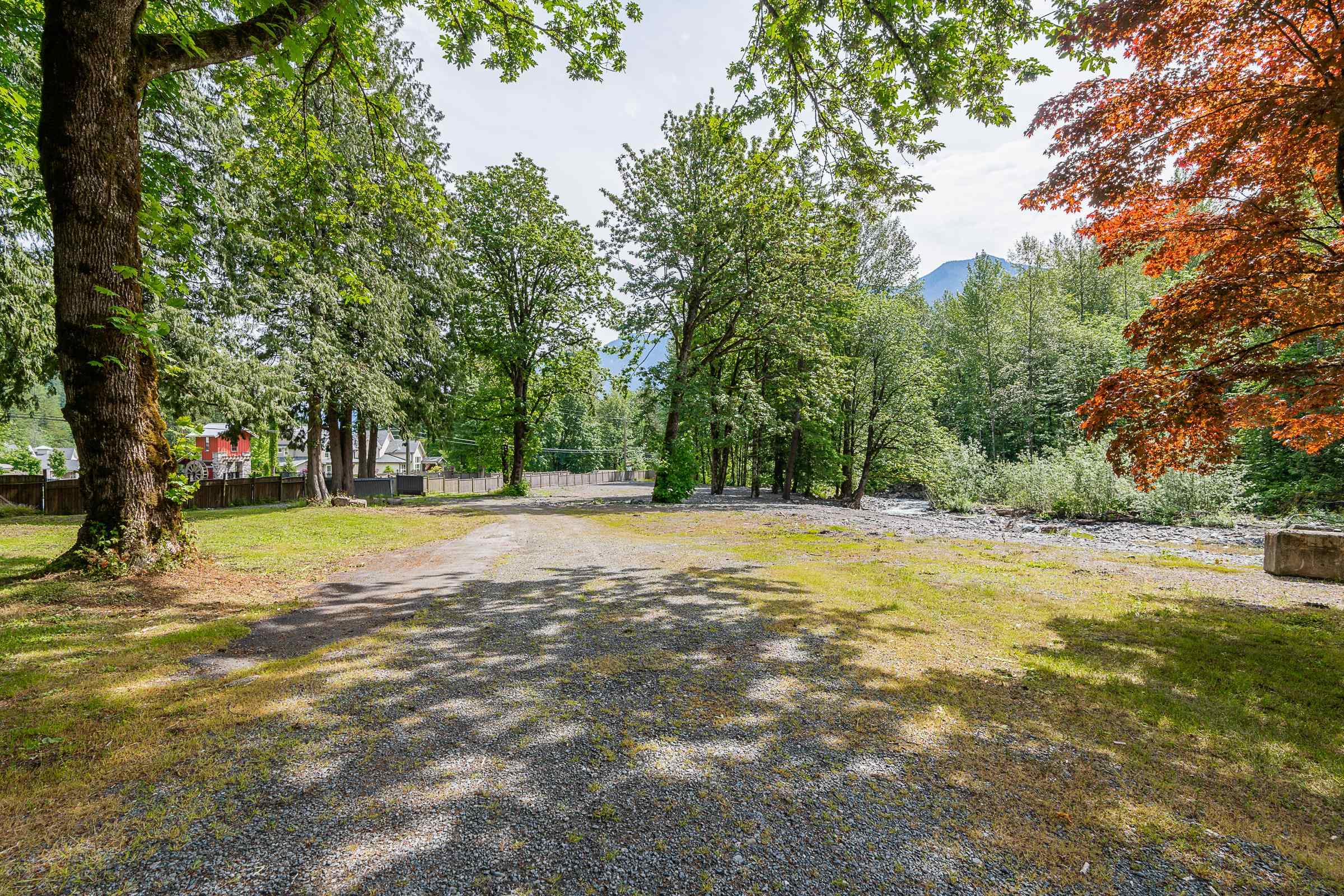 1680 COLUMBIA VALLEY ROAD