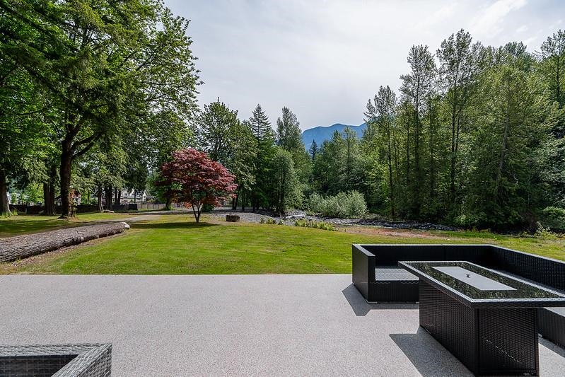1680 COLUMBIA VALLEY ROAD