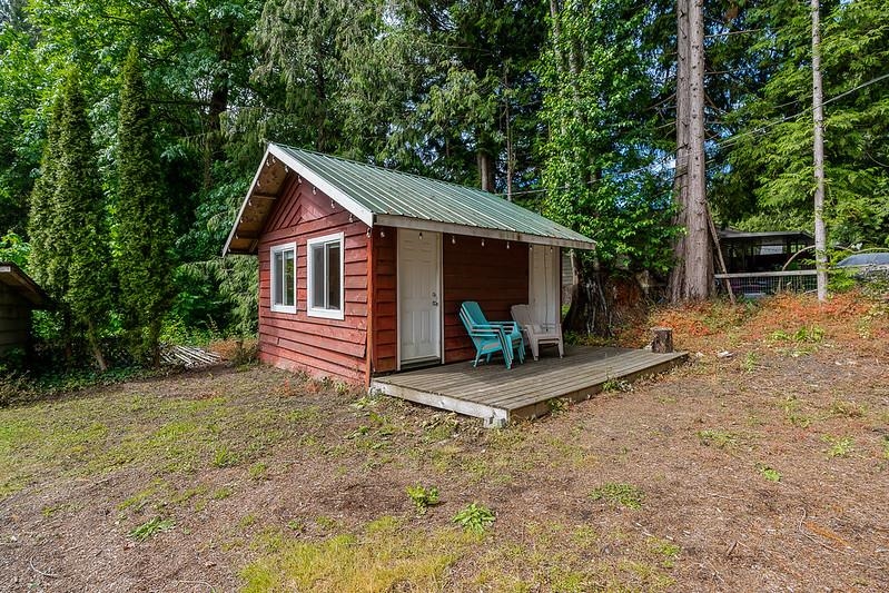 1680 COLUMBIA VALLEY ROAD