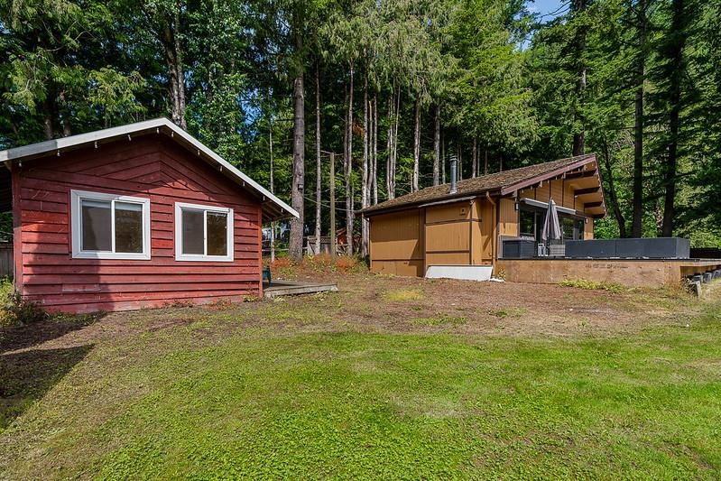 1680 COLUMBIA VALLEY ROAD