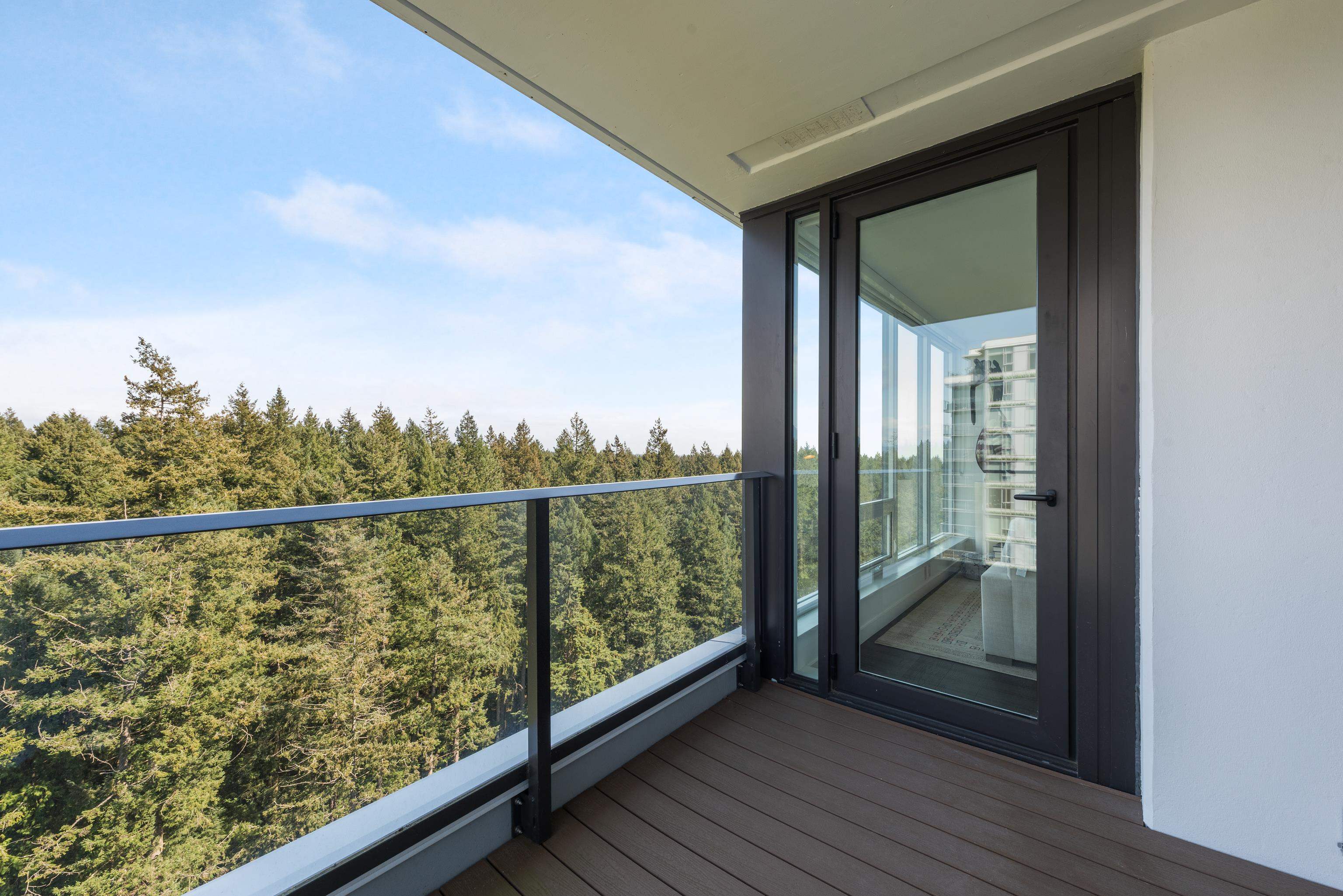 2004 5629 BIRNEY AVENUE Unit: 2004