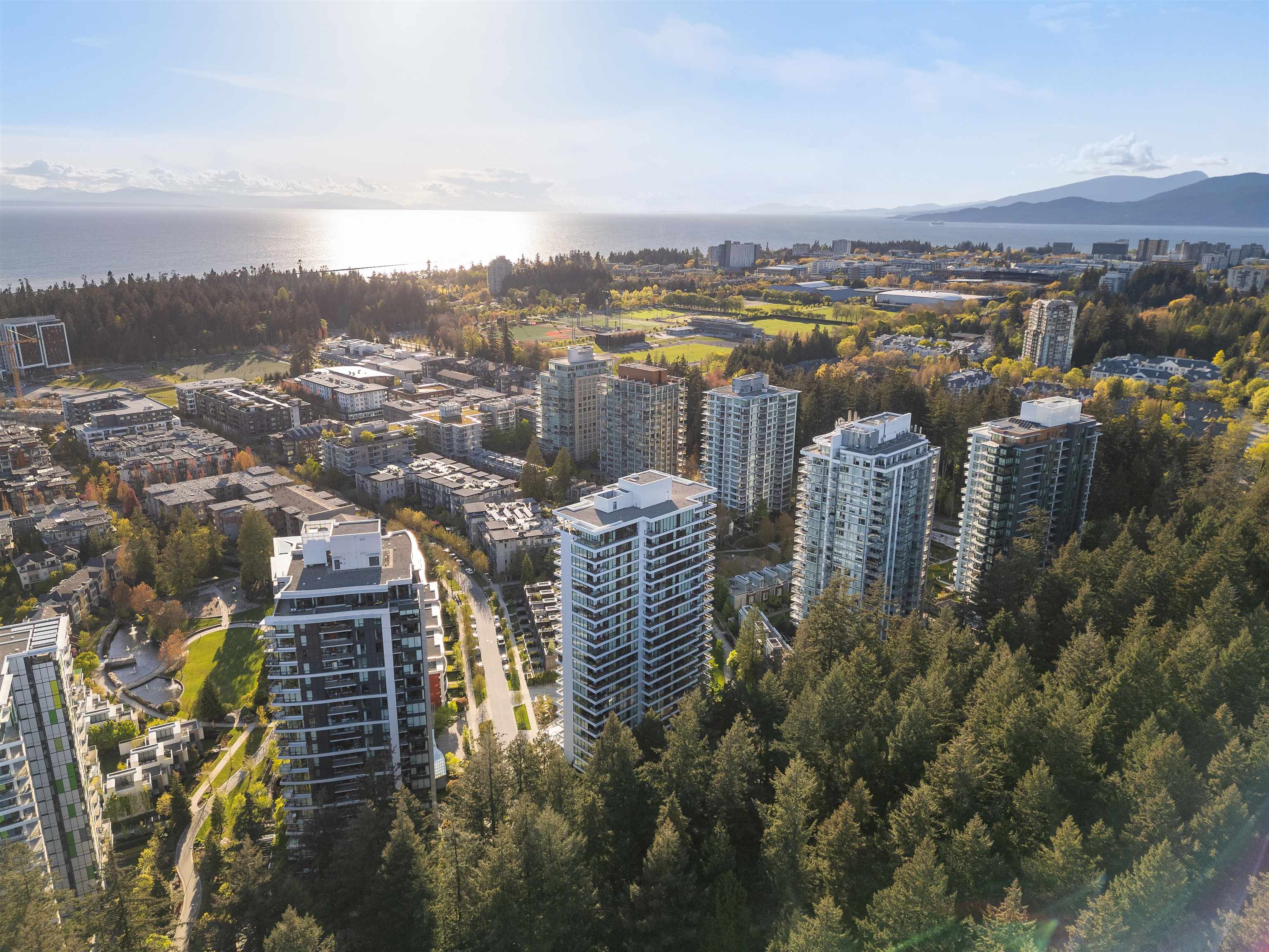 2004 5629 BIRNEY AVENUE Unit: 2004