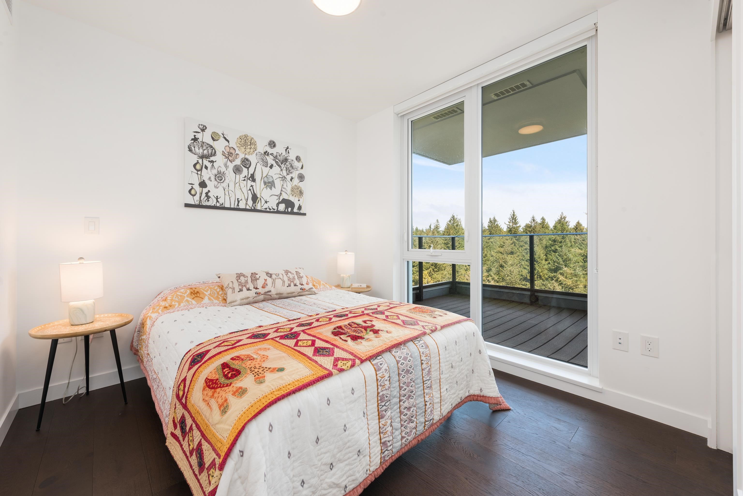 2004 5629 BIRNEY AVENUE Unit: 2004