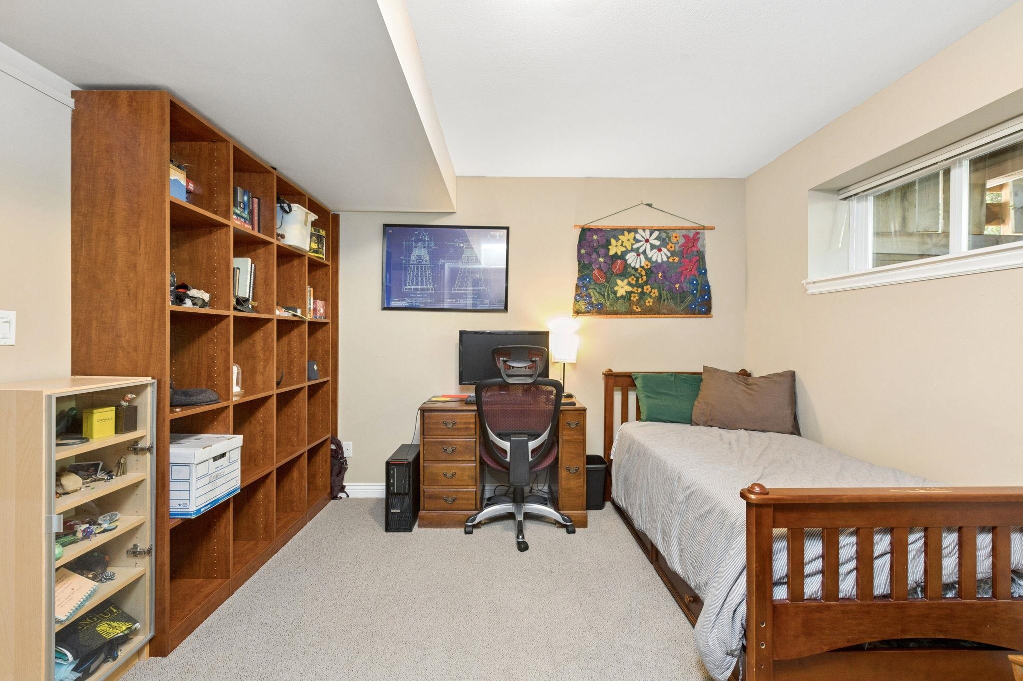 250 E 17TH STREET