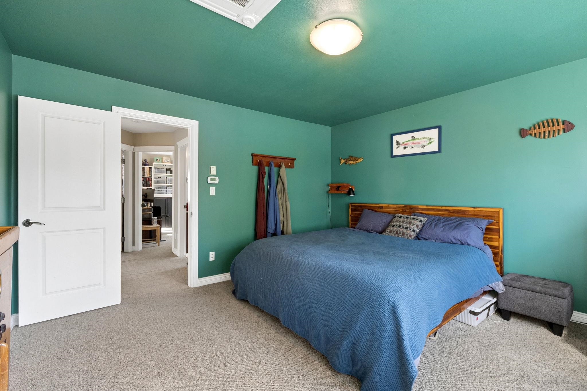 250 E 17TH STREET