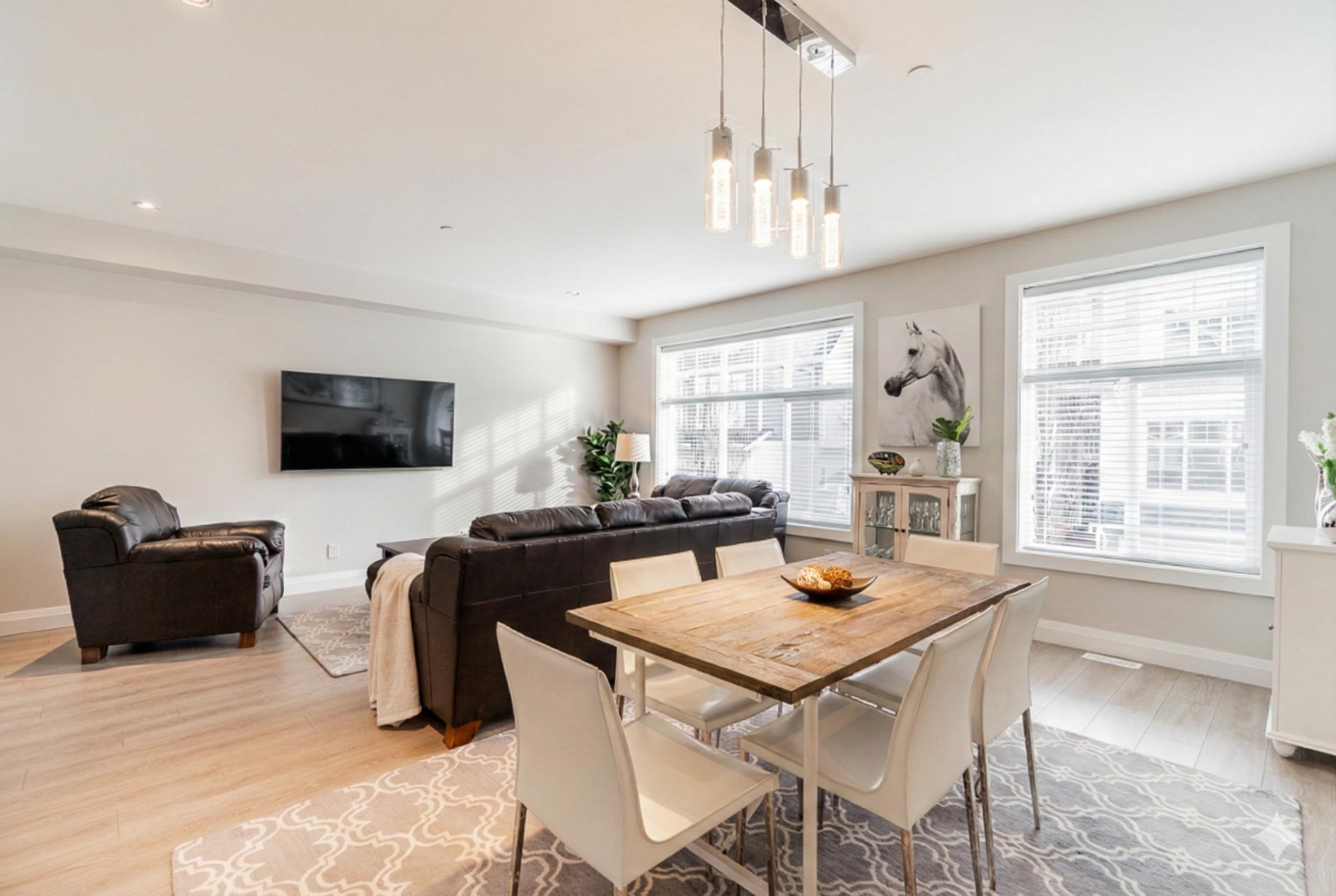 22 19938 70 AVENUE Unit: 22