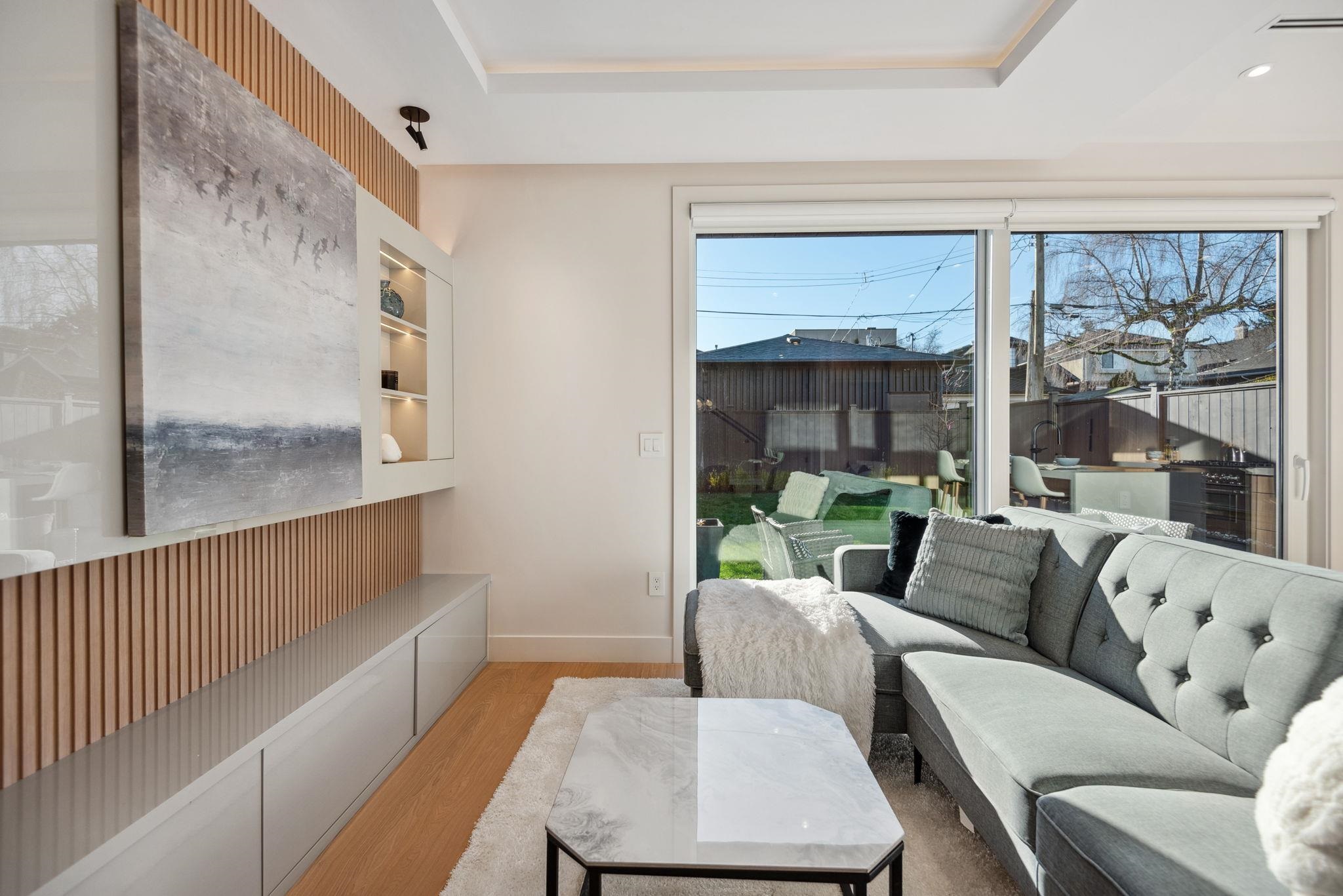 2 3620 W 20TH AVENUE Unit: 2