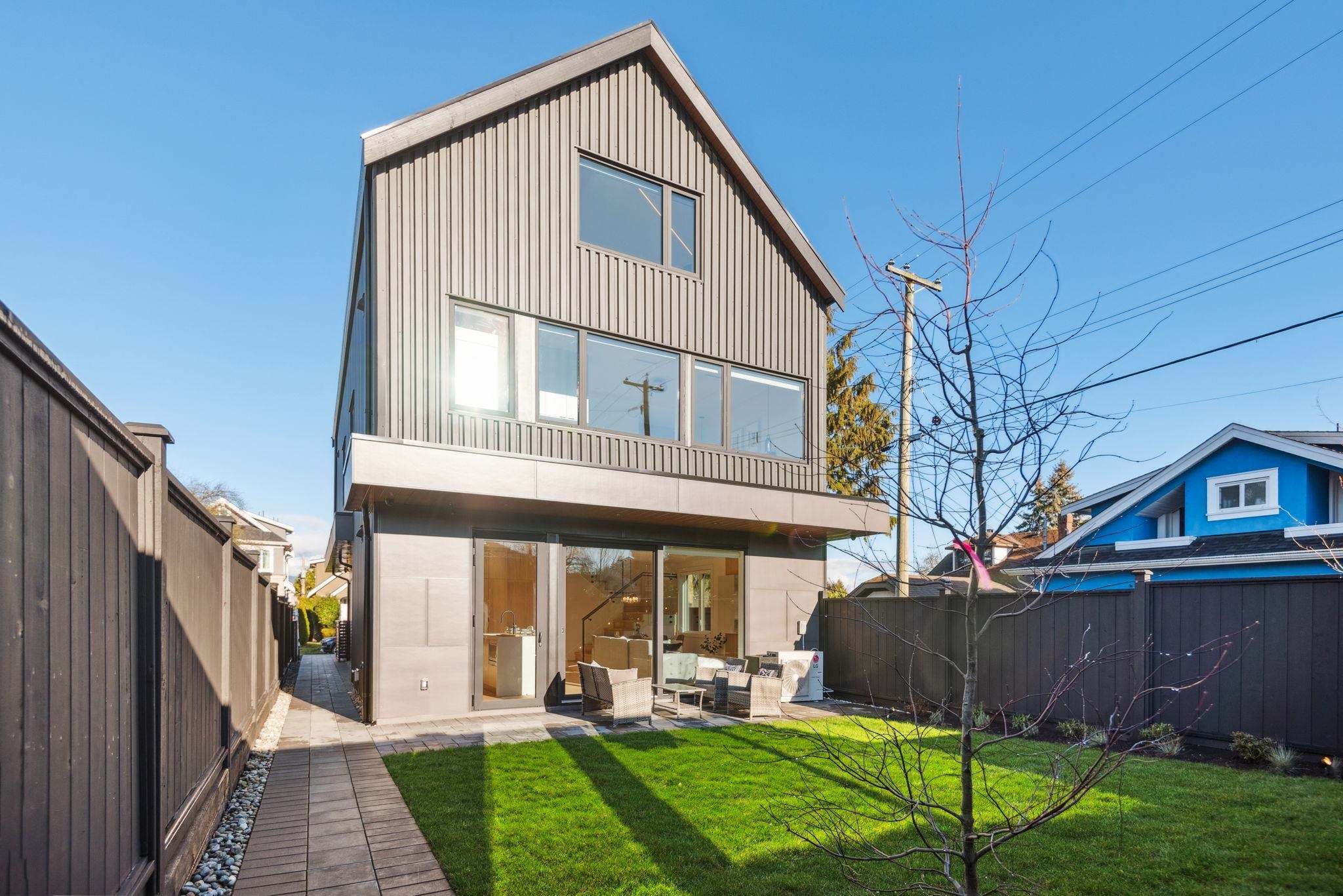 2 3620 W 20TH AVENUE Unit: 2