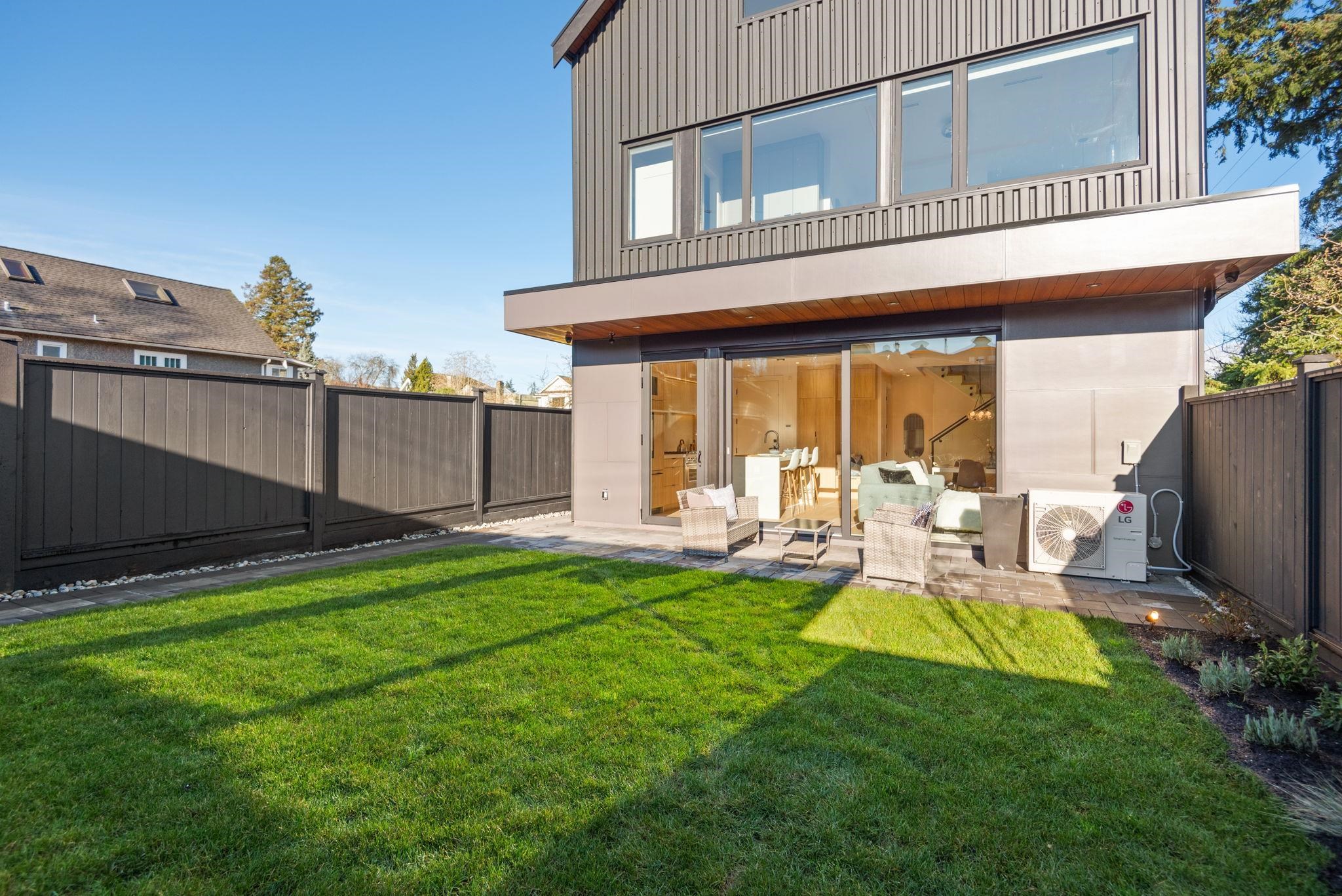 2 3620 W 20TH AVENUE Unit: 2