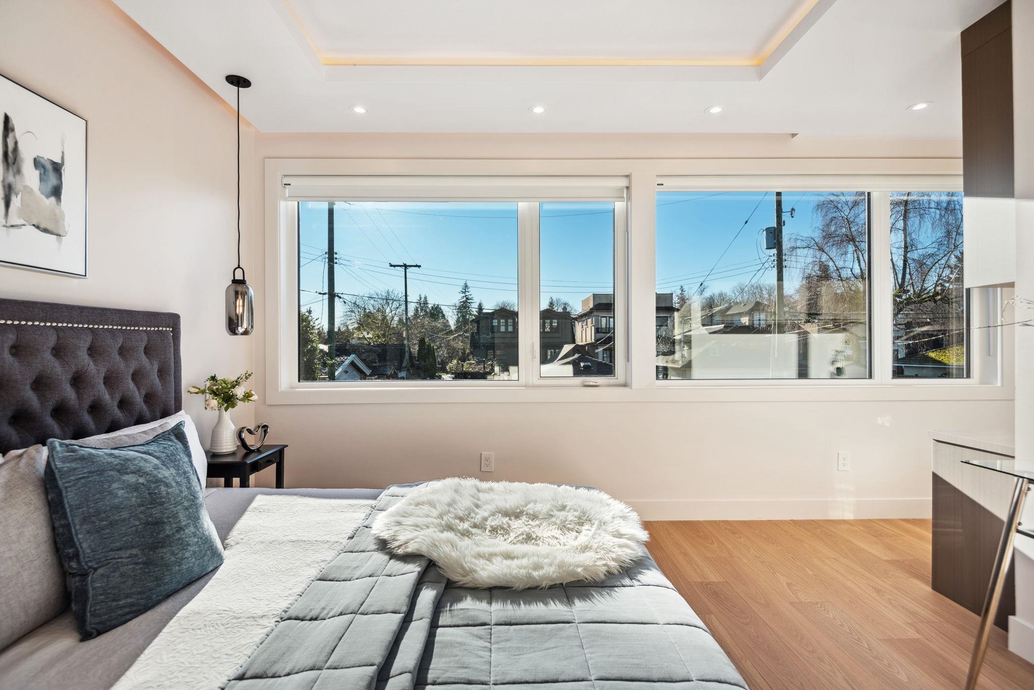 2 3620 W 20TH AVENUE Unit: 2