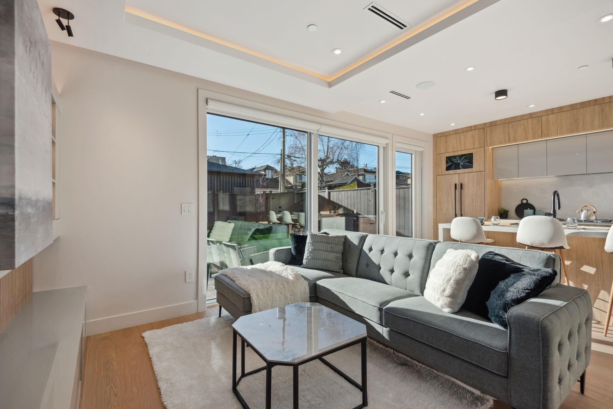 2 3620 W 20TH AVENUE Unit: 2