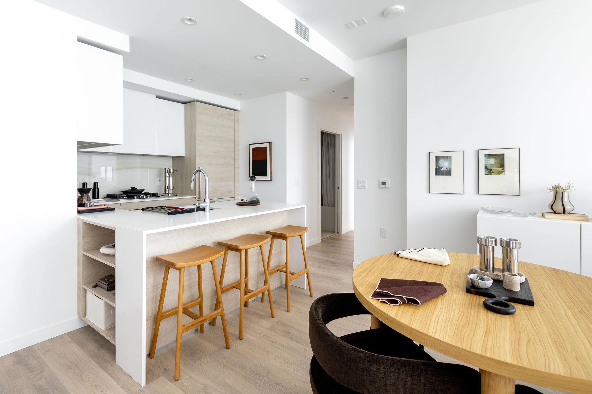 3406 680 QUAYSIDE DRIVE Unit: 3406