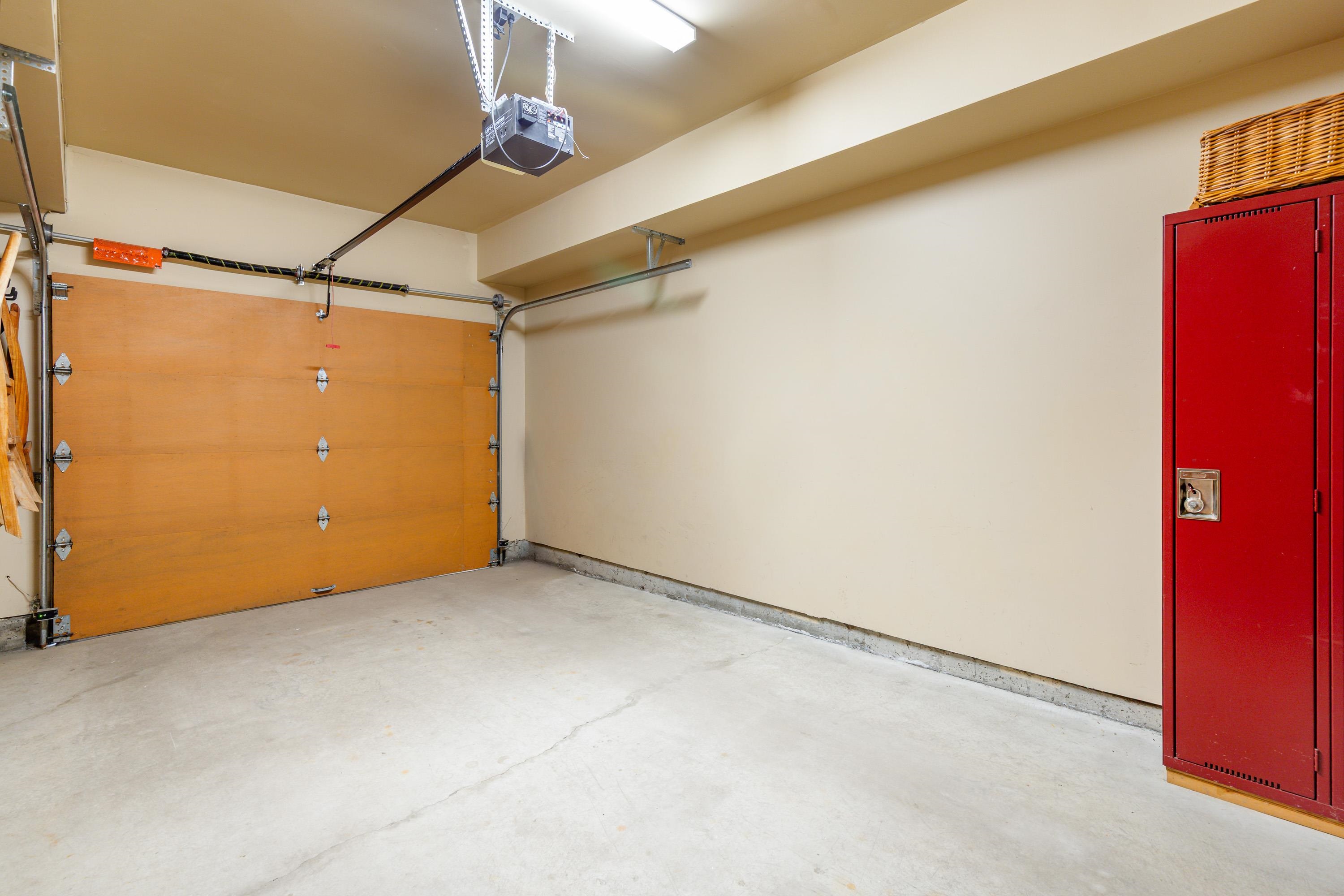 Week B 4726 SETTEBELLO DRIVE Unit: Week B