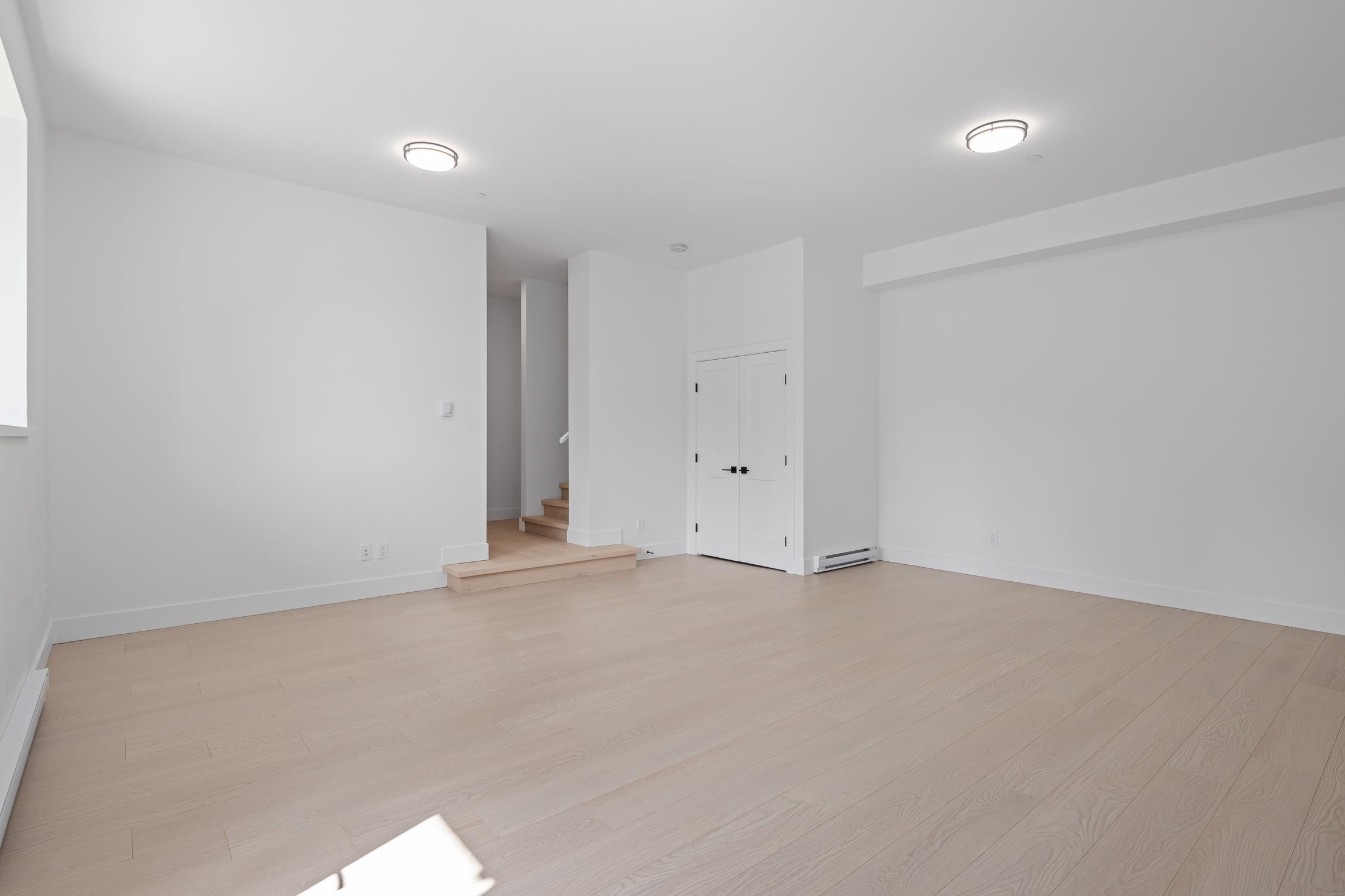 37 3385 MAMQUAM ROAD Unit: 37